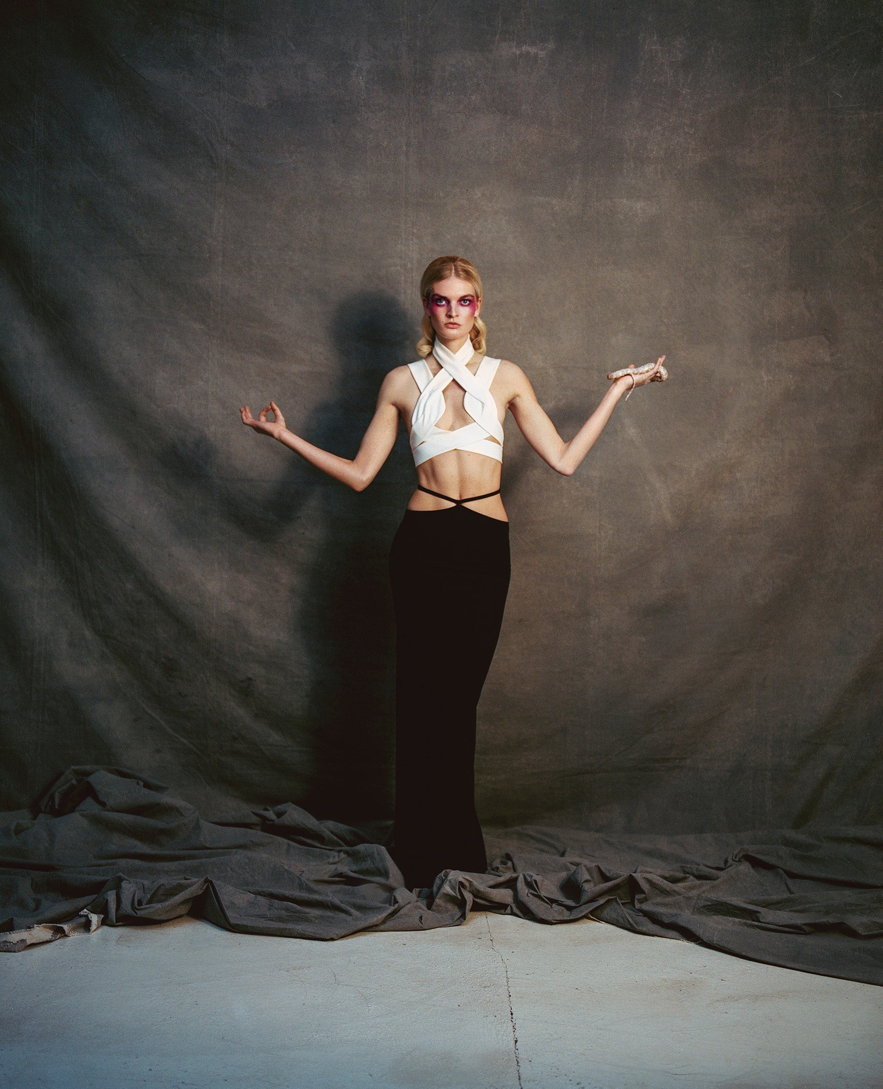 Divoký i křehký a plný emocí: Dokonalý playlist pro všechny moderní čarodějnice