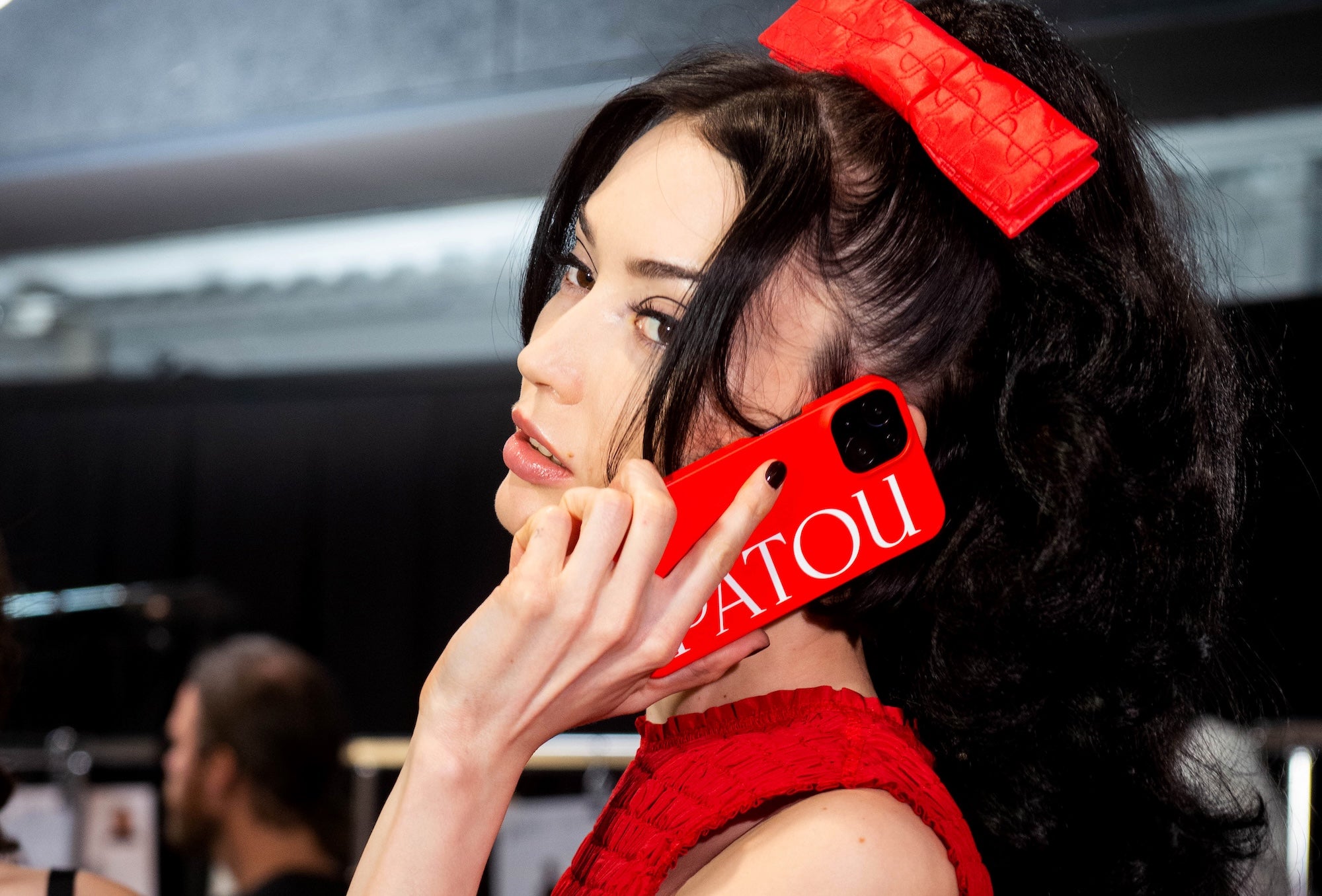 Zakážeme dětem sociální sítě. A kdo je zakáže nám?