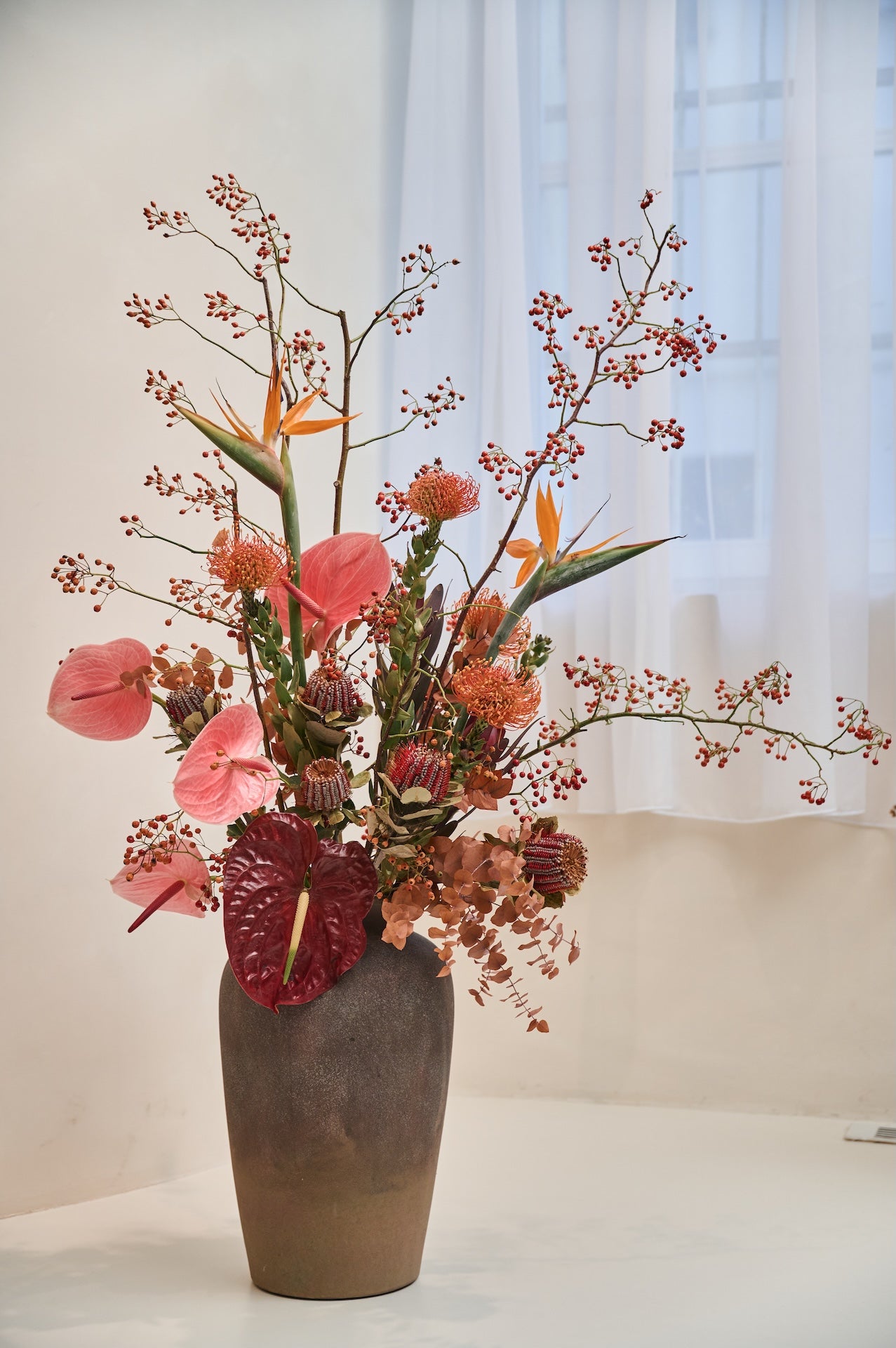 Kytice by Roots Flowers