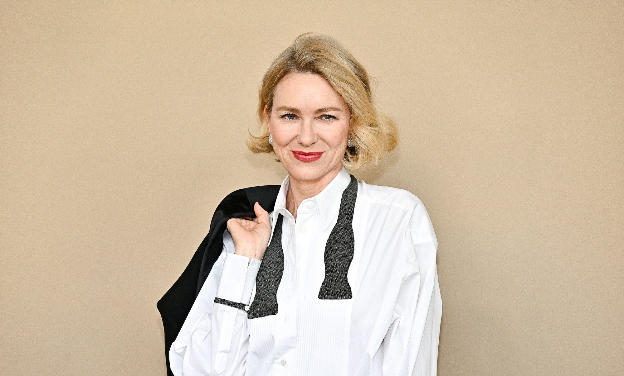 Bílá košile třikrát jinak. Takhle ji nosí hollywoodské hvězdy v New Yorku