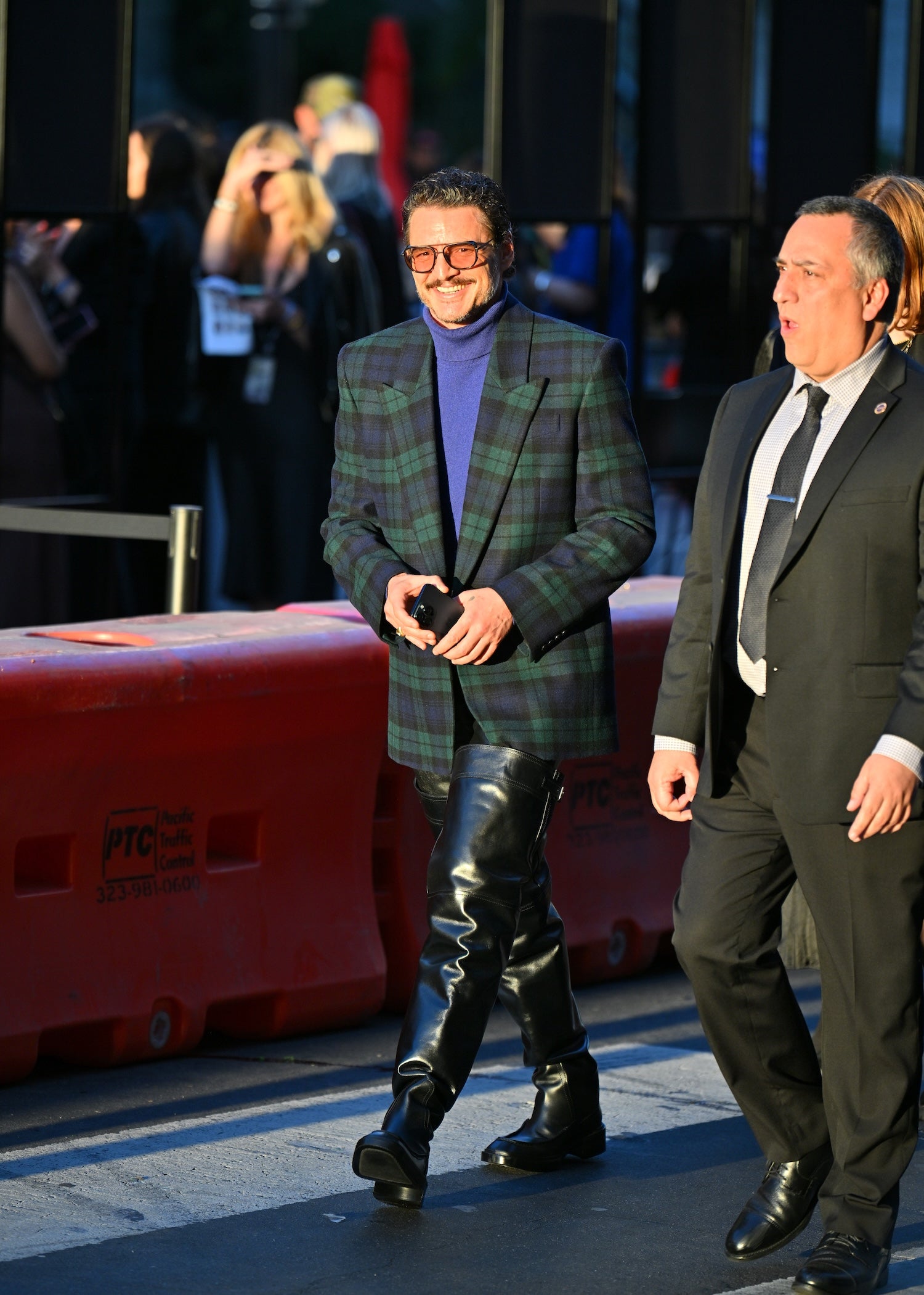 Jak Pedro Pascal redefinuje mužskou eleganci? 