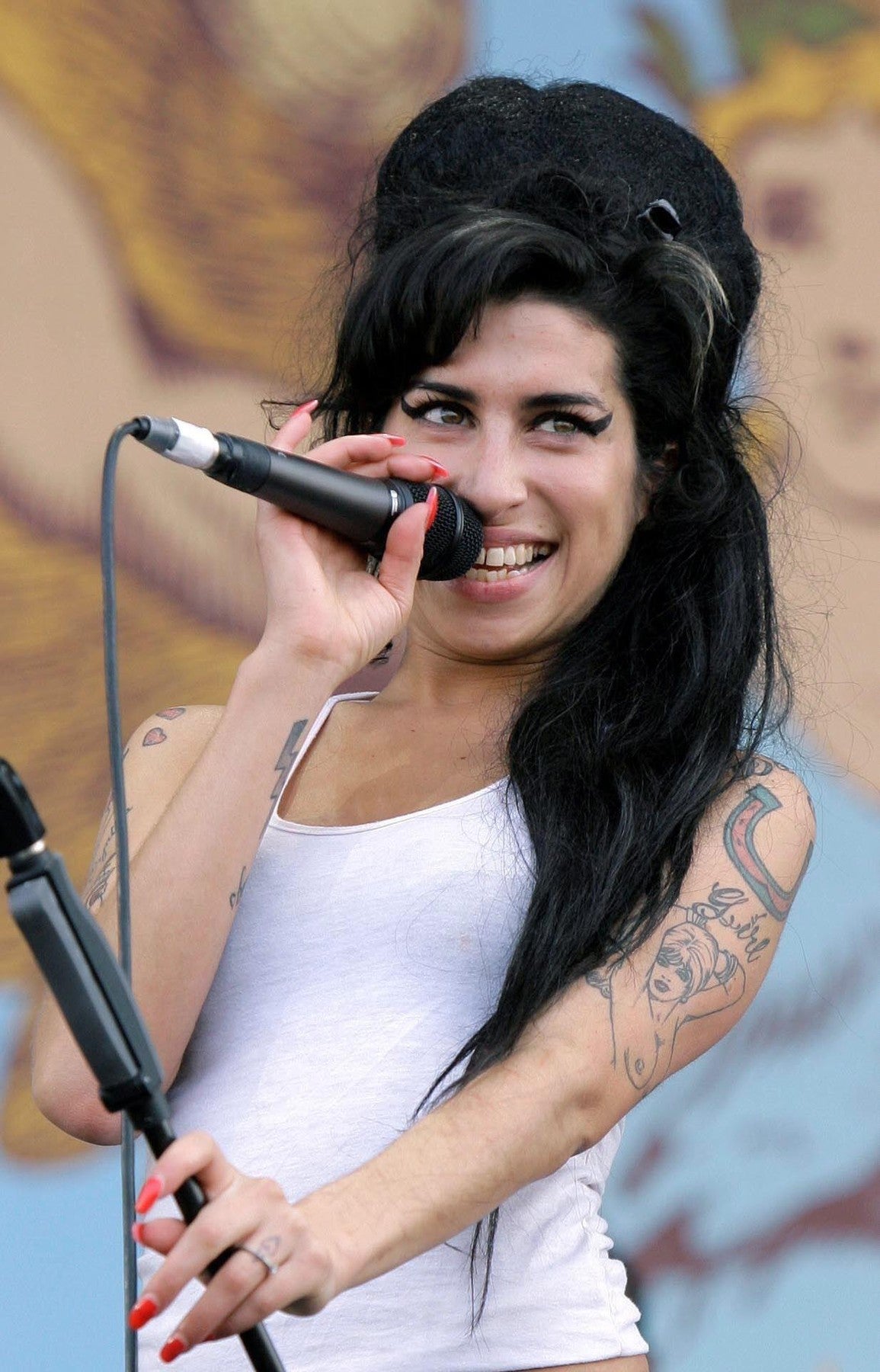 Amy Winehouse na Isle of Wight Festival, červen 2007