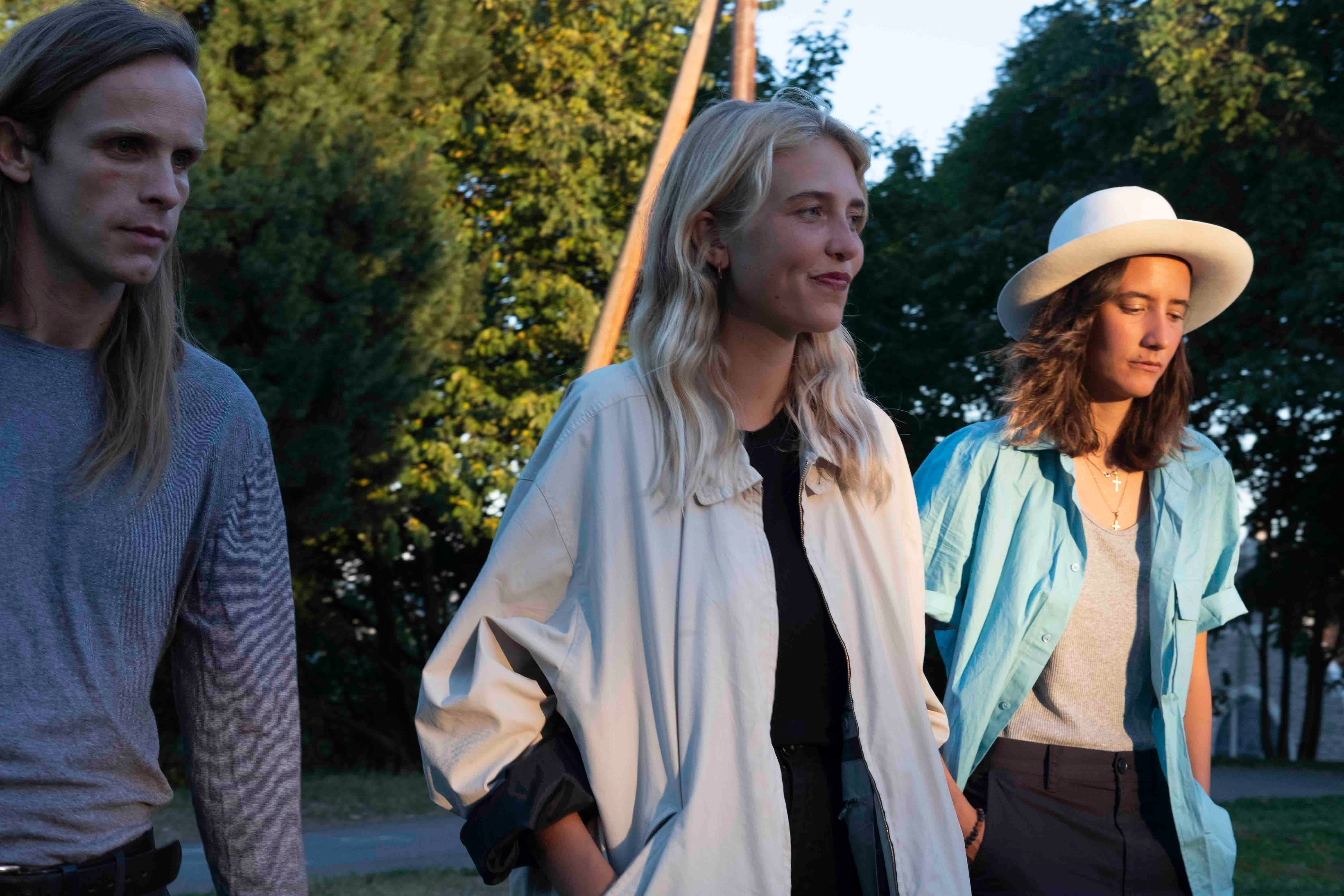 Kapela Ora the Molecule Kapela Ora the Molecule