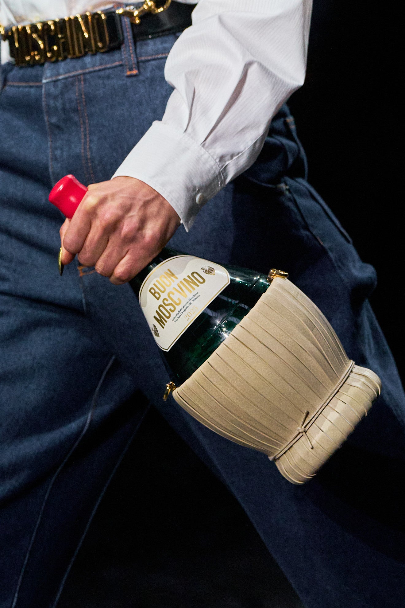 Kolekce podzim - zima 2025/2026, MOSCHINO