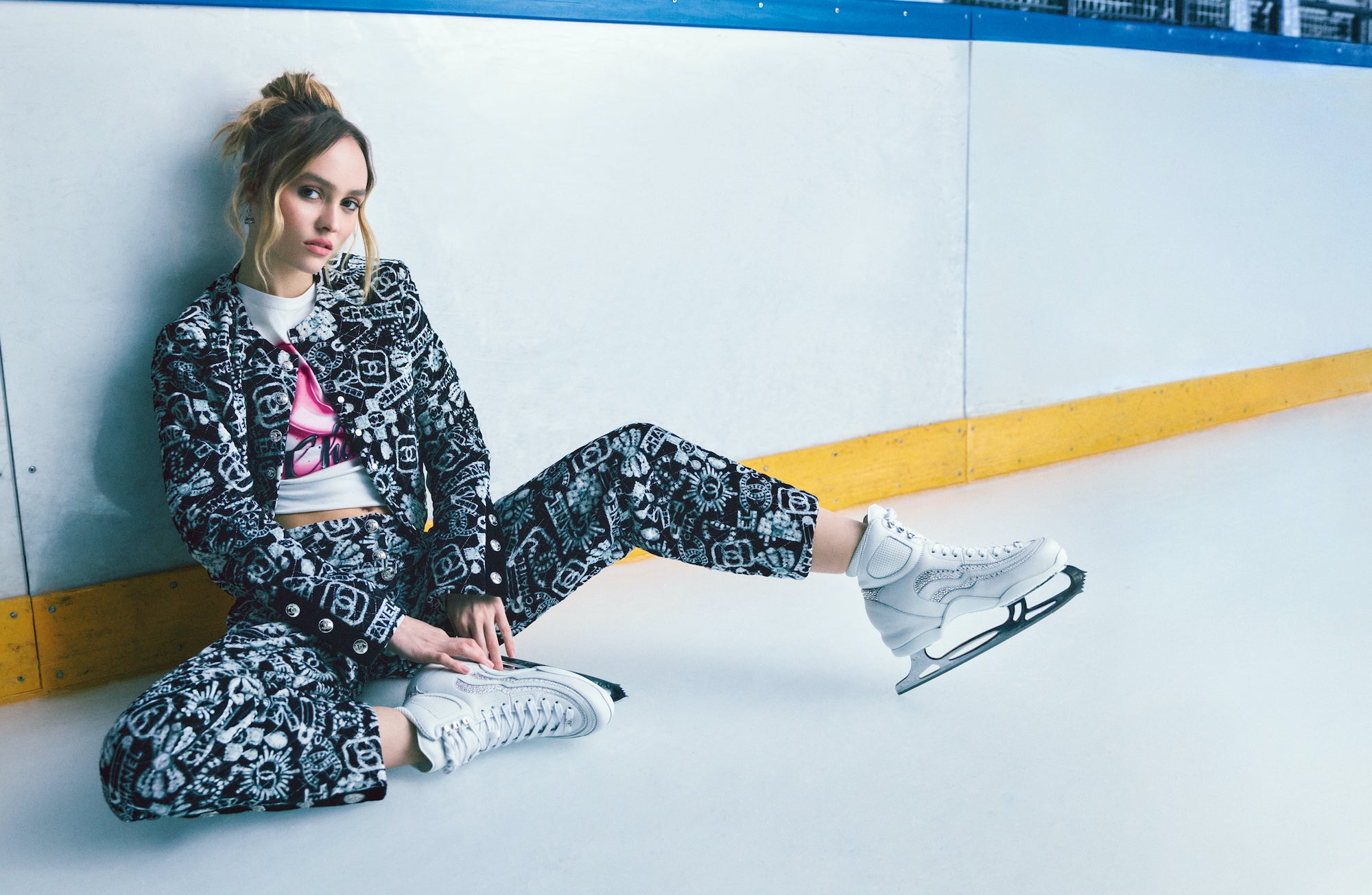 Lily-Rose Depp se proměnila v dokonalou krasobruslařku