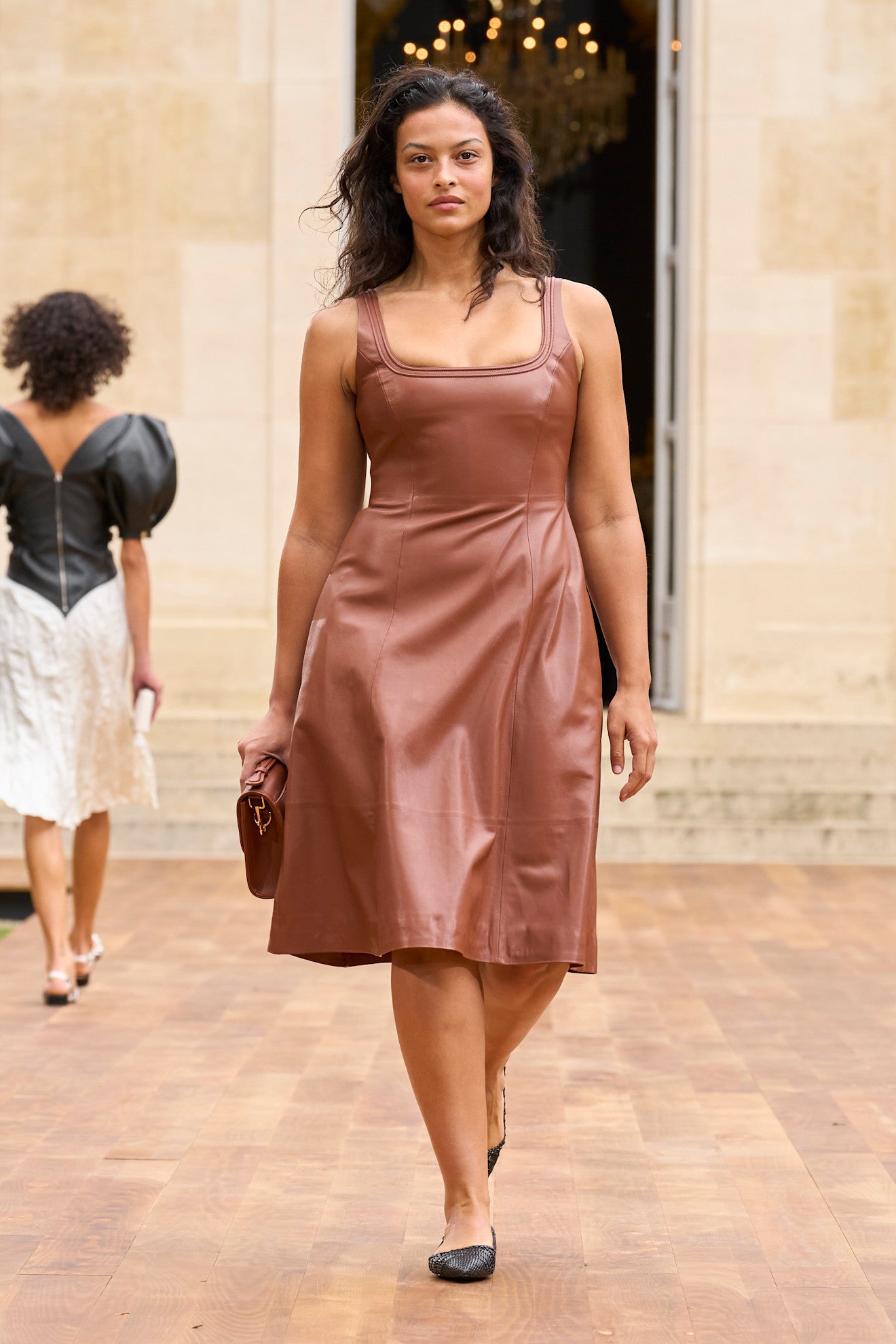 Barva roku 2025: Mocha mousse představuje harmonii, každodenní malé radosti a požitkářství