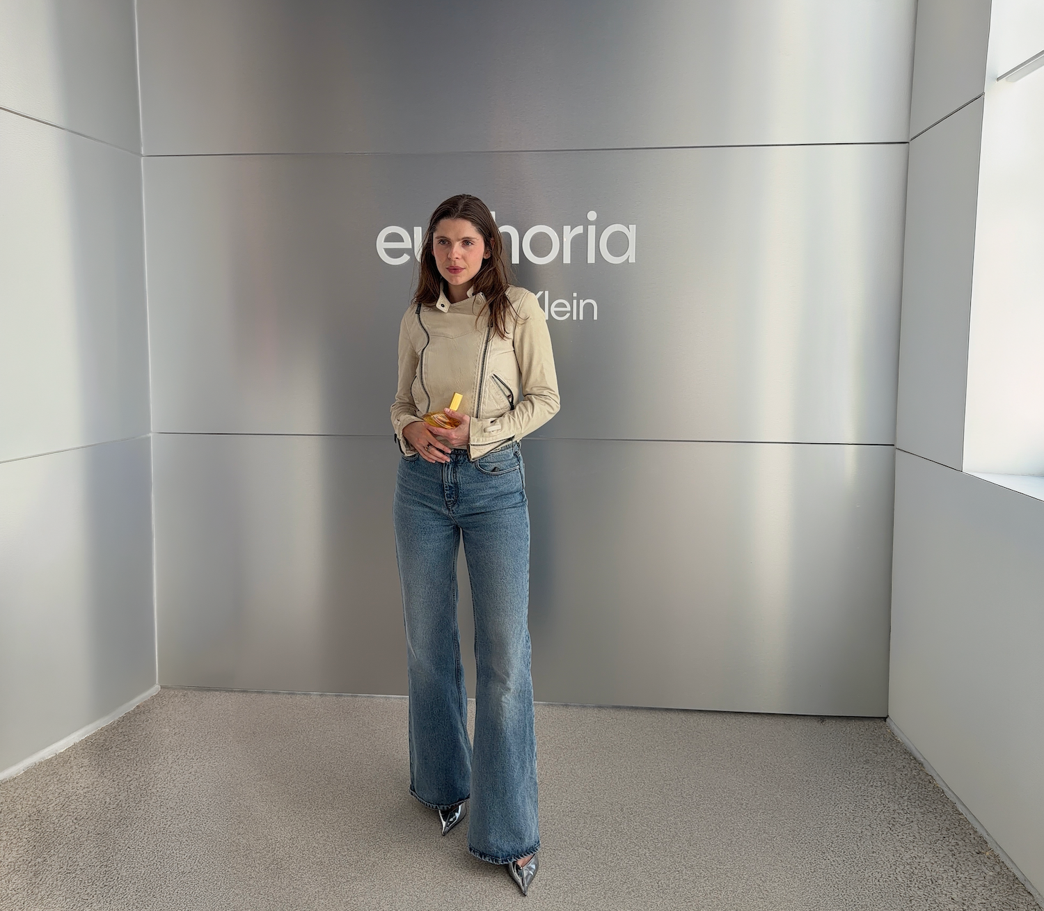 Euforický Ema’s Diary: Amsterdam, Calvin Klein a Rosalía