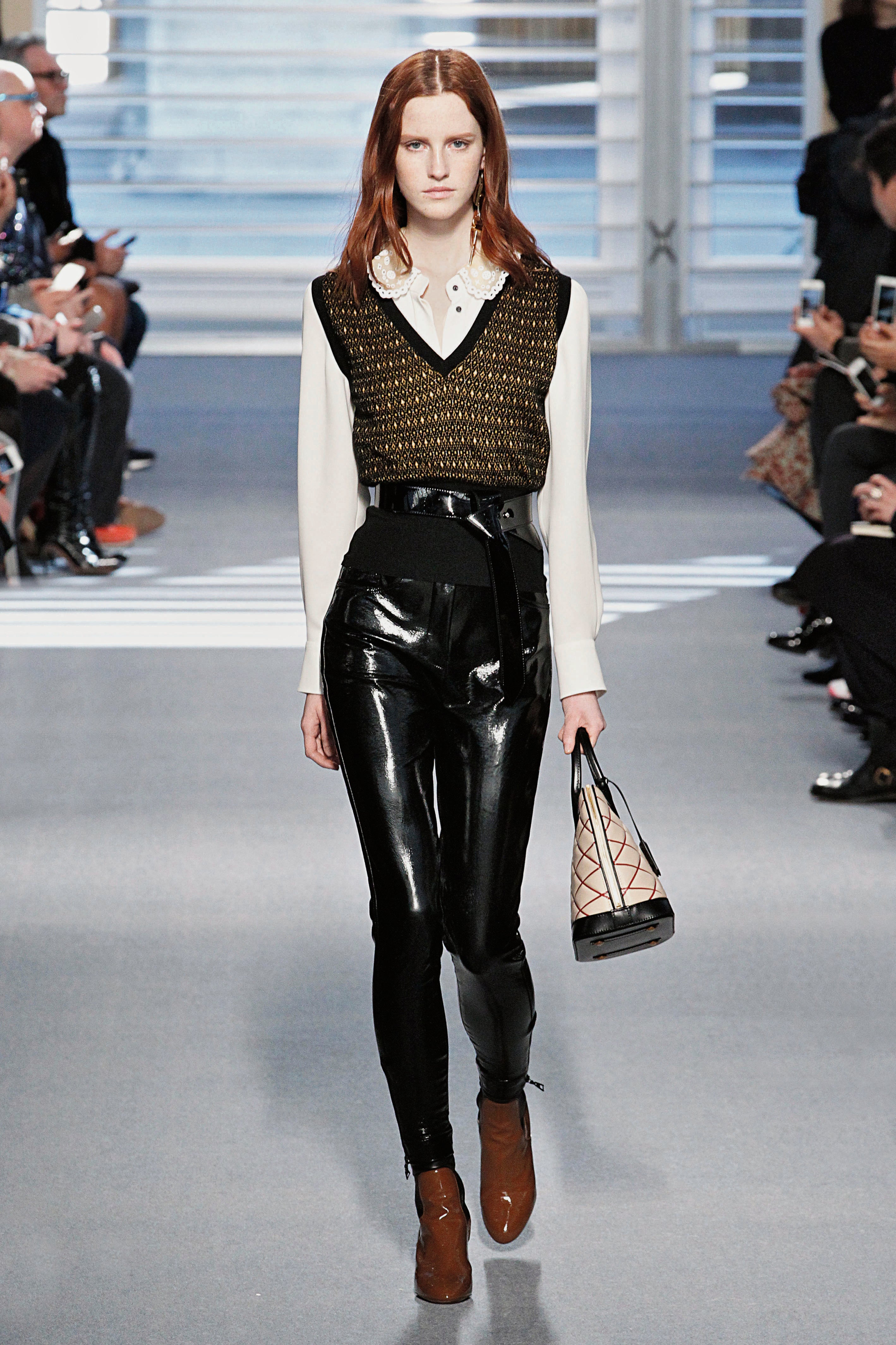 Nicolas Ghesquière pro Louis Vuitton (jaro/léto 2014)