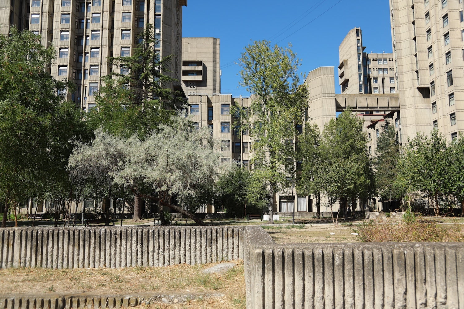 Pohled na studentské koleje Goce Delčeva