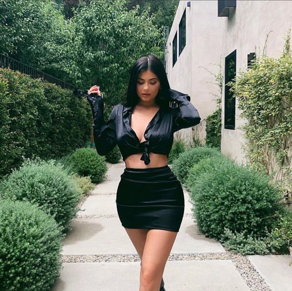 Kylie Jenner v sukci CULTNAKED