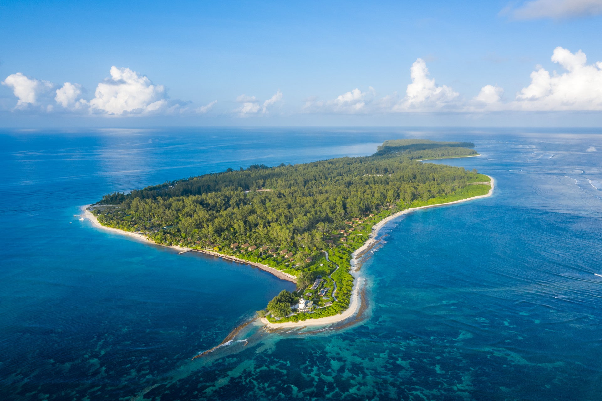 Seychely. Oáza pro tělo i ducha v luxusním resortu Four Seasons Desroches