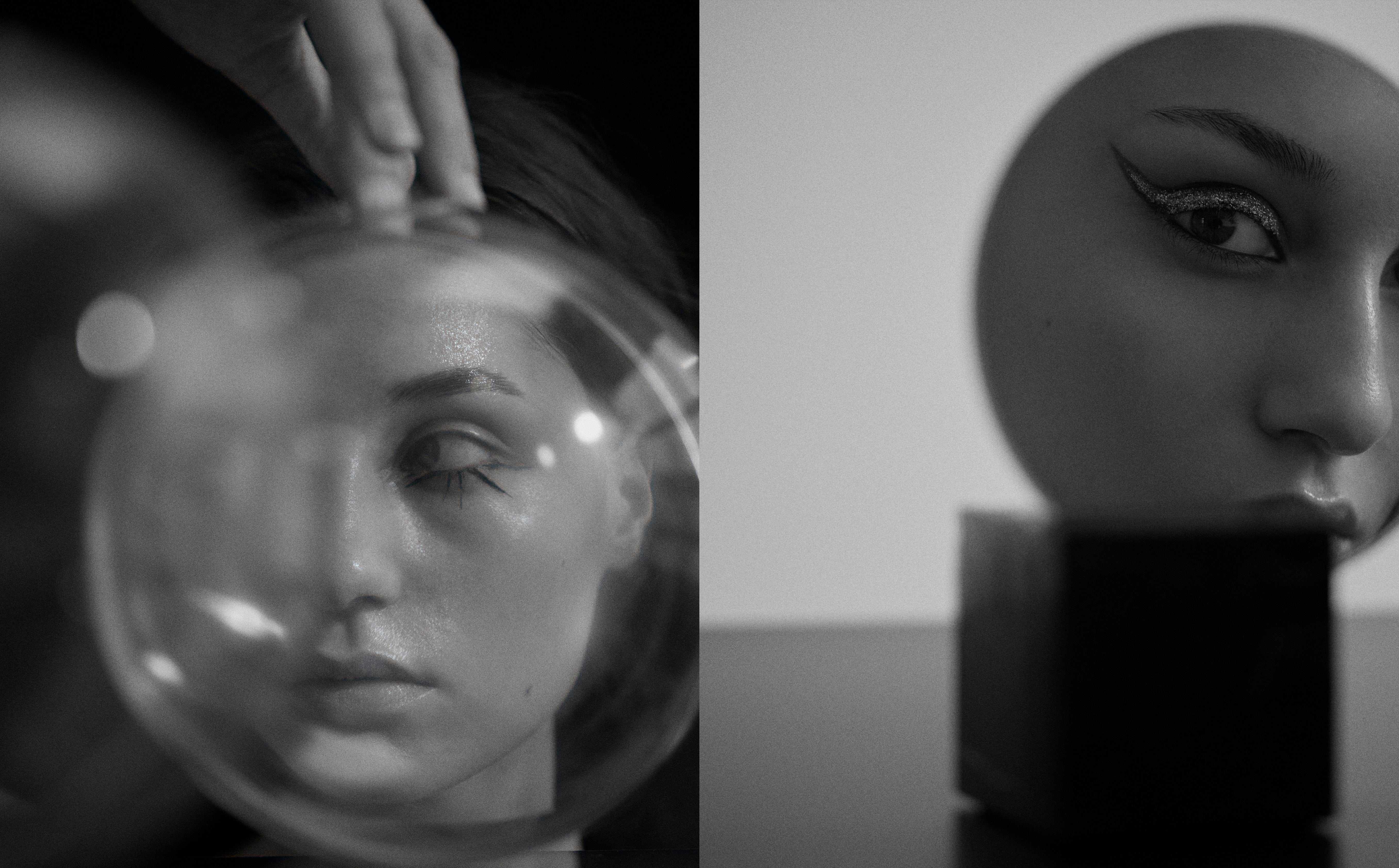 Vlevo: pleťový olej Virgin Marula, DRUNK ELEPHANT; balzám na rty Lip Glow v odstínu 01, DIOR. Vpravo: oční linky Tattoo Liner v odstínu Trooper, KAT VON D; glitterové oční stíny Glitter Gelée v odstínu Bijoux Bijoux, GLOSSIER PLAY; rozjasňovač Luminizing Powder v odstínu Grande Dame, RMS BEAUTY. Vlevo: pleťový olej Virgin Marula, DRUNK ELEPHANT; balzám na rty Lip Glow v odstínu 01, DIOR. Vpravo: oční linky Tattoo Liner v odstínu Trooper, KAT VON D; glitterové oční stíny Glitter Gelée v odstínu Bijoux Bijoux, GLOSSIER PLAY; rozjasňovač Luminizing Powder v odstínu Grande Dame, RMS BEAUTY.