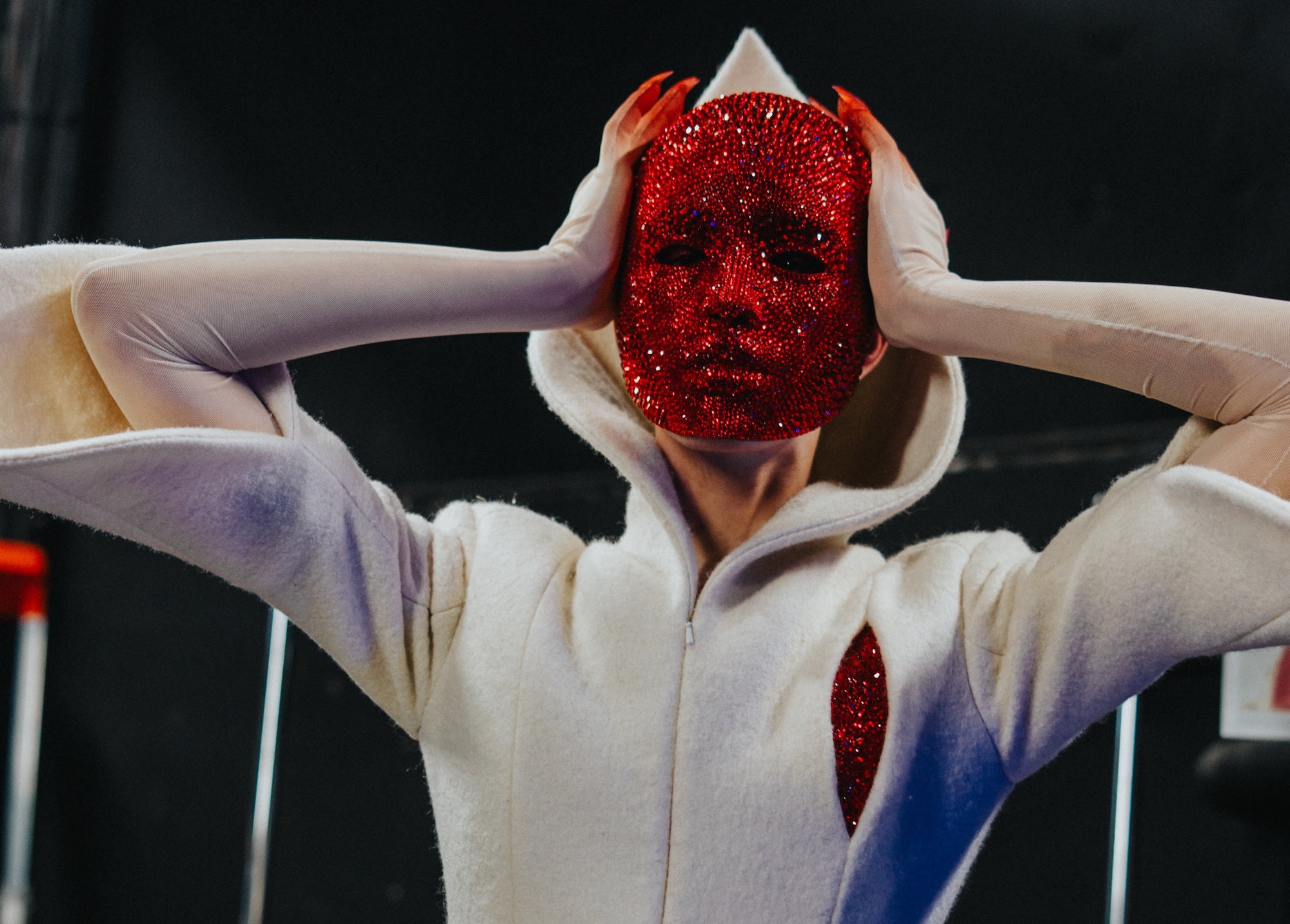 Každý člověk za týden spolyká nebo vdechne mikroplasty v objemu jedné kreditní karty, říká prezidentka No More Plastic