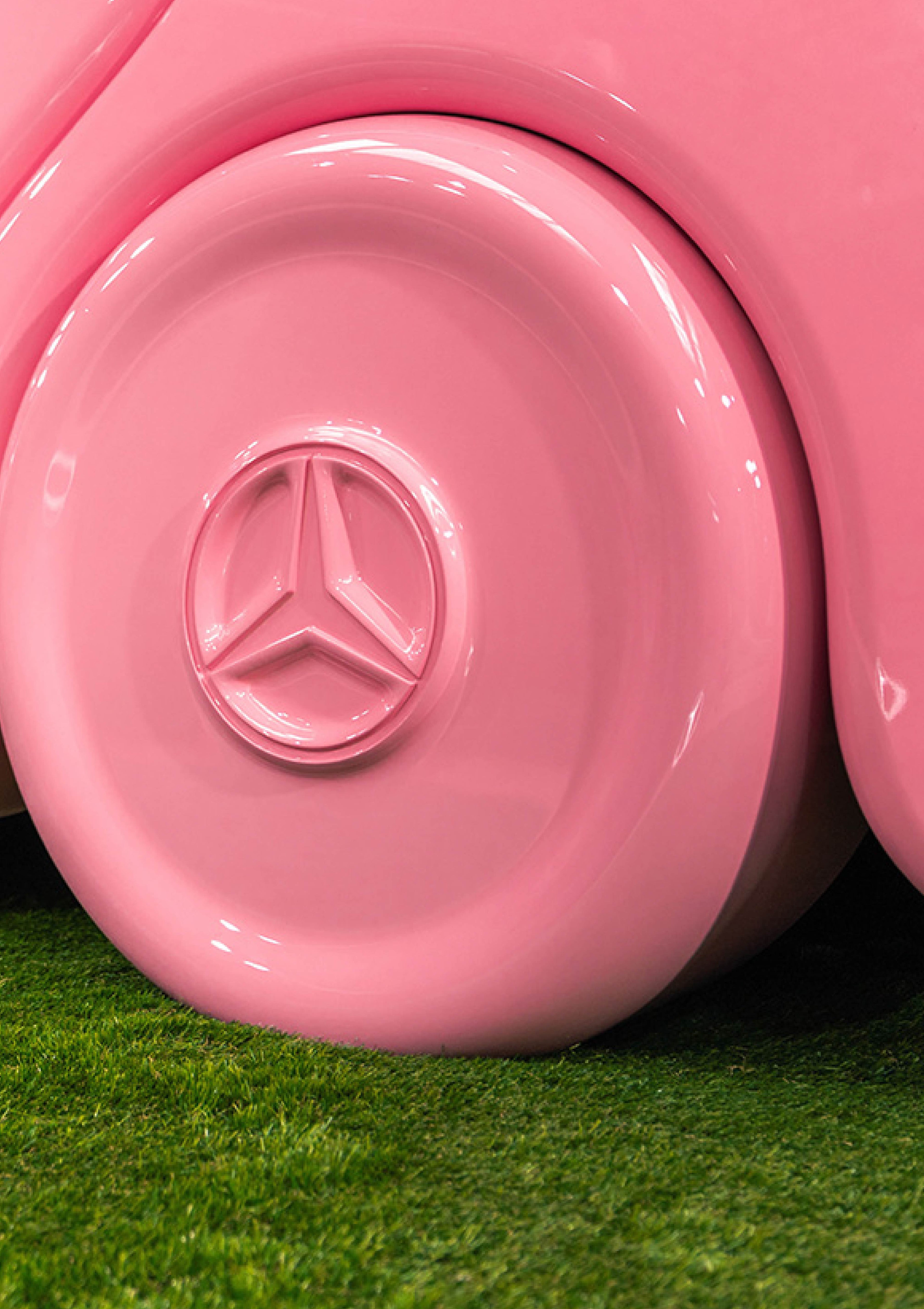 Mercedes–Benz Studio Mánes