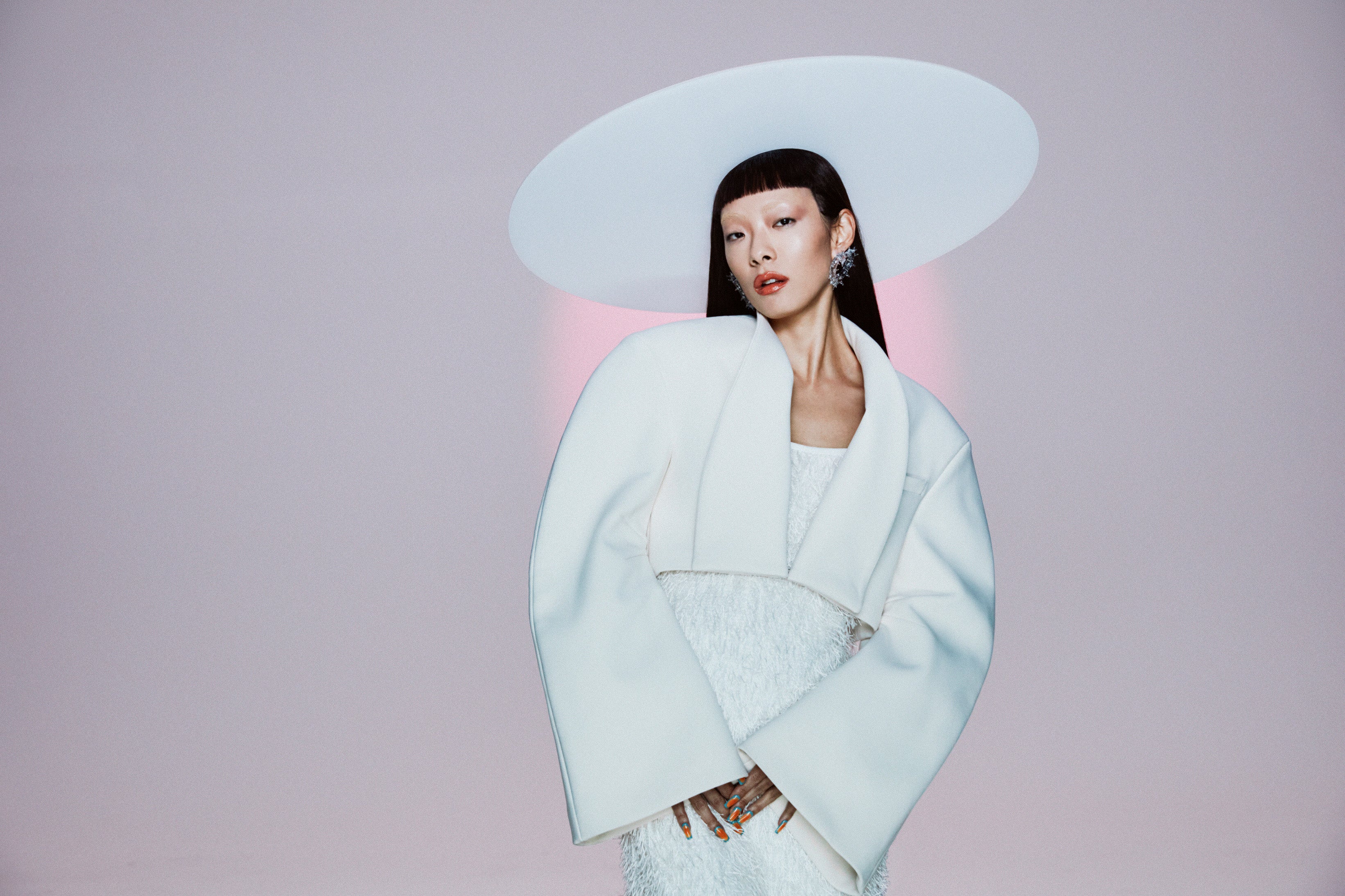 Rina Sawayama je módní inspirace, kterou potřebujeme, proto teď září v kampani Zalando