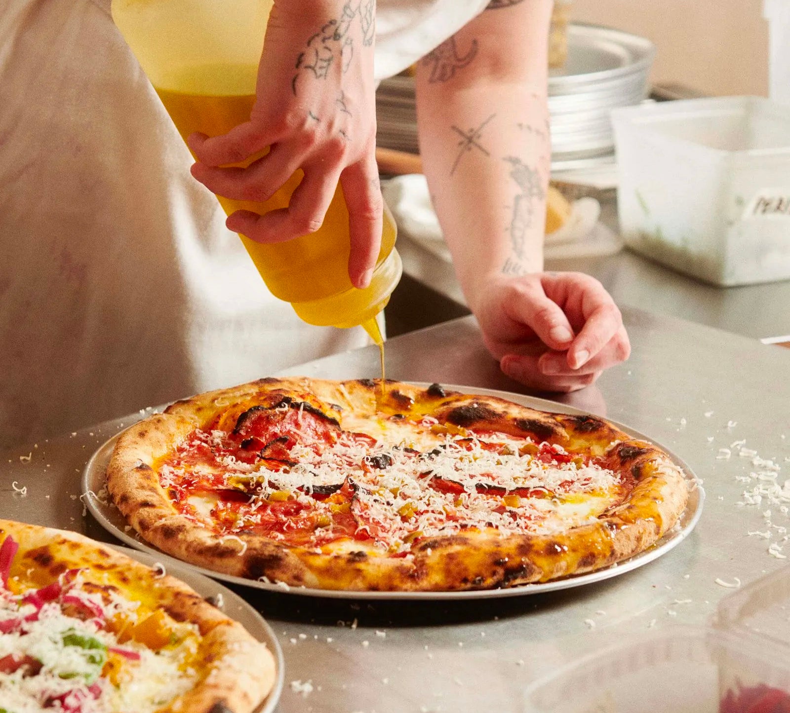 Neapolská, sicilská, americká nebo třeba římská... Kam chodí redakce Vogue CS v Praze na nej pizzu?