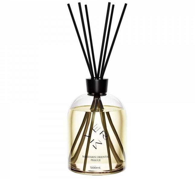 Tyčinkový difusér Mandarin Oriental Prague, VERMI BY DARA, prodává Vermi by Dara, 1950 Kč