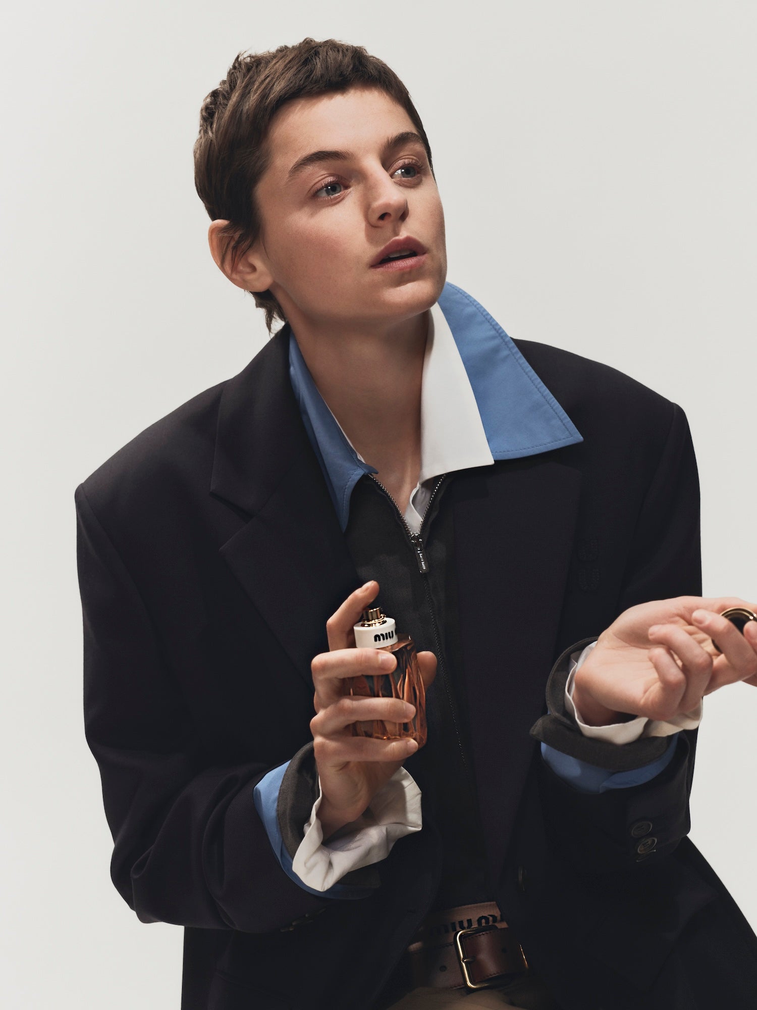 Emma Corrin pro Miu Miu