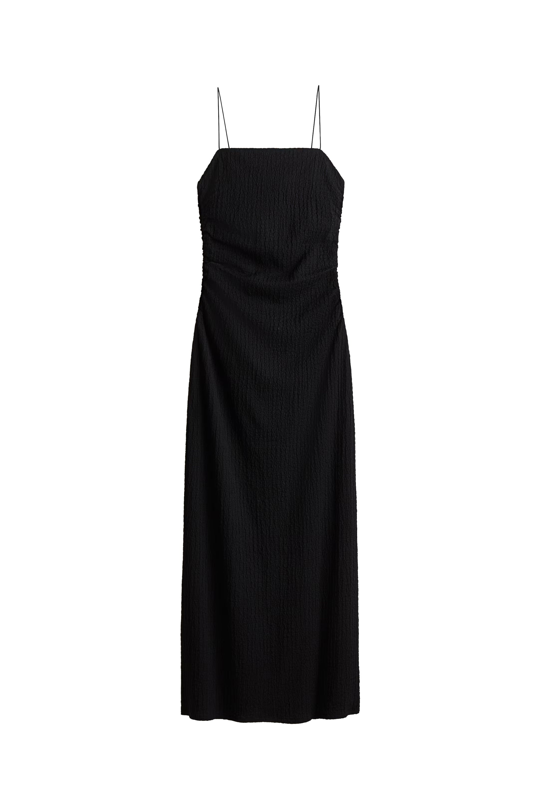 Černé šaty na ramínka s texturou, H&M, 719 Kč