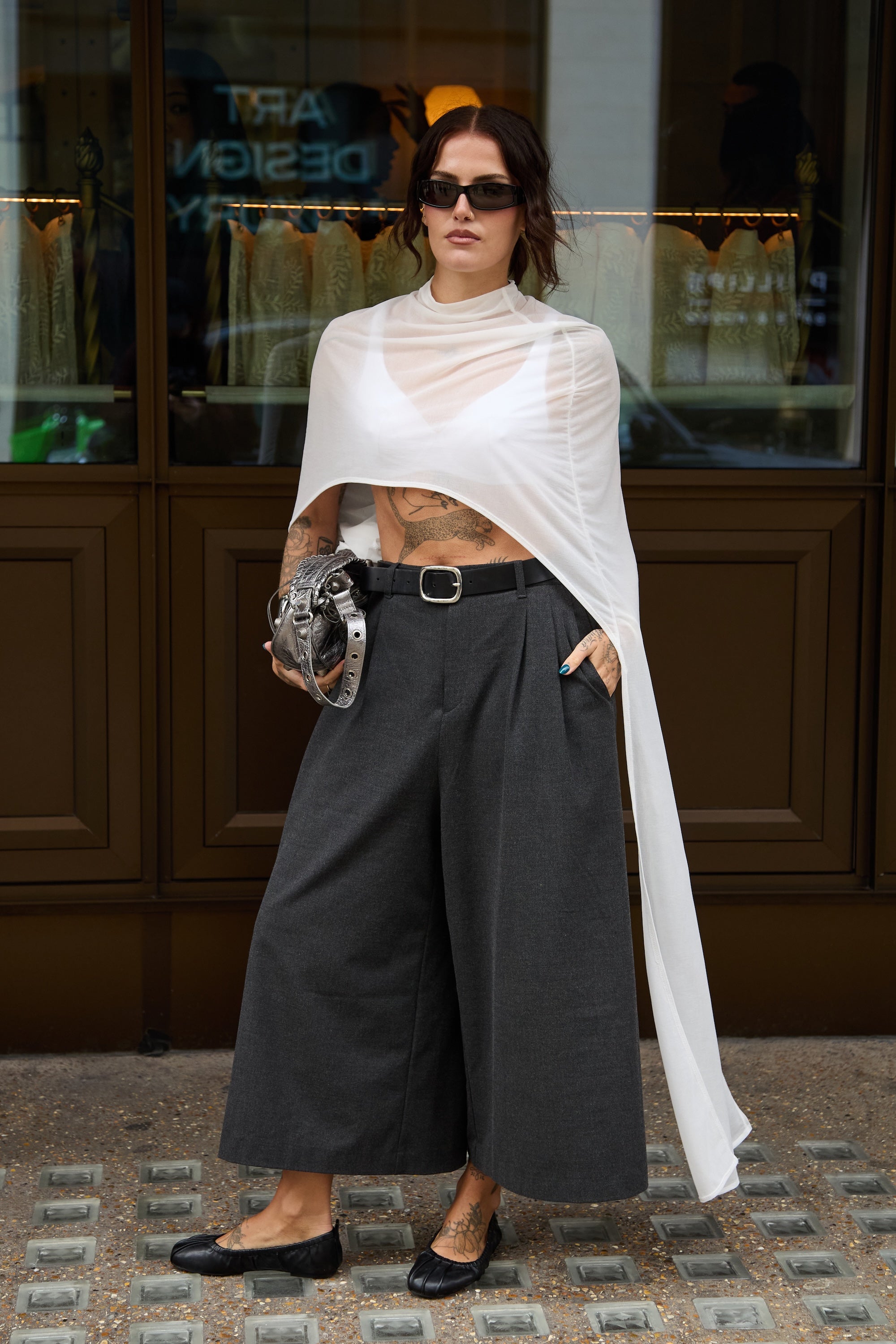 Fenomén šedých culottes. Jak nosit nečekaně trendy kalhotové sukně bez jediné chybičky