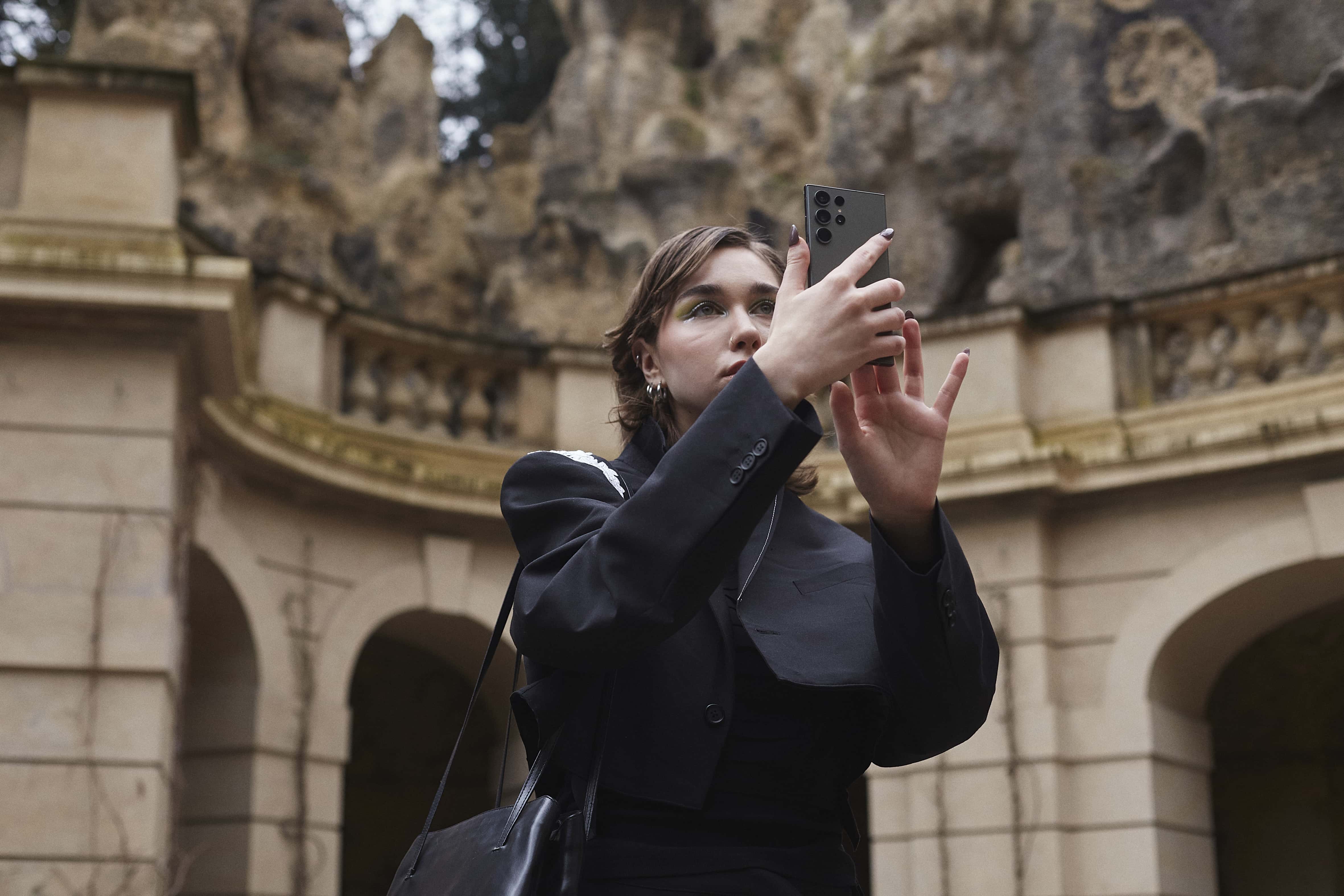 Minimalistický design, důraz na detaily, ale i udržitelnost: Tak vypadá váš nový telefon