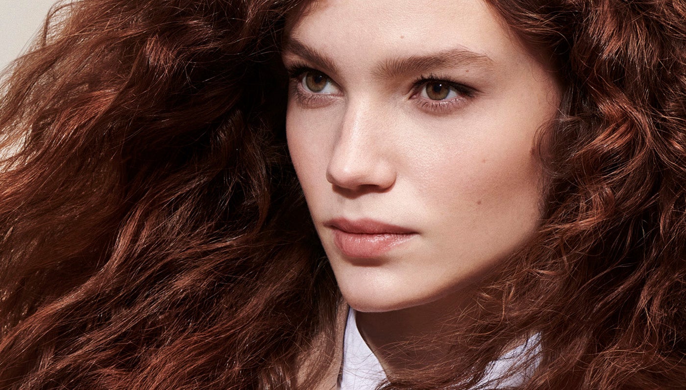 Ikonický vlasový styling mění svou tvář i složení 