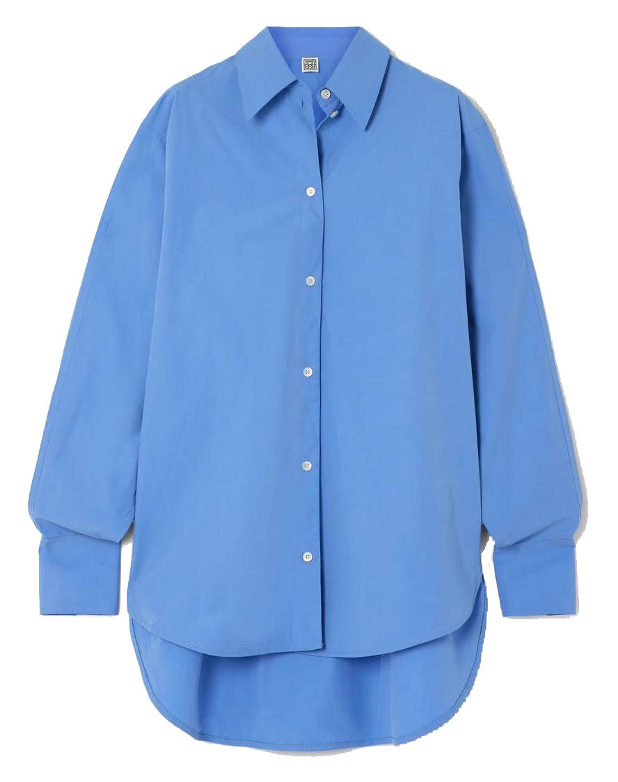 Košile z organického bavlněného popelínu, TOTEME, prodává Net-a-Porter, 204 €