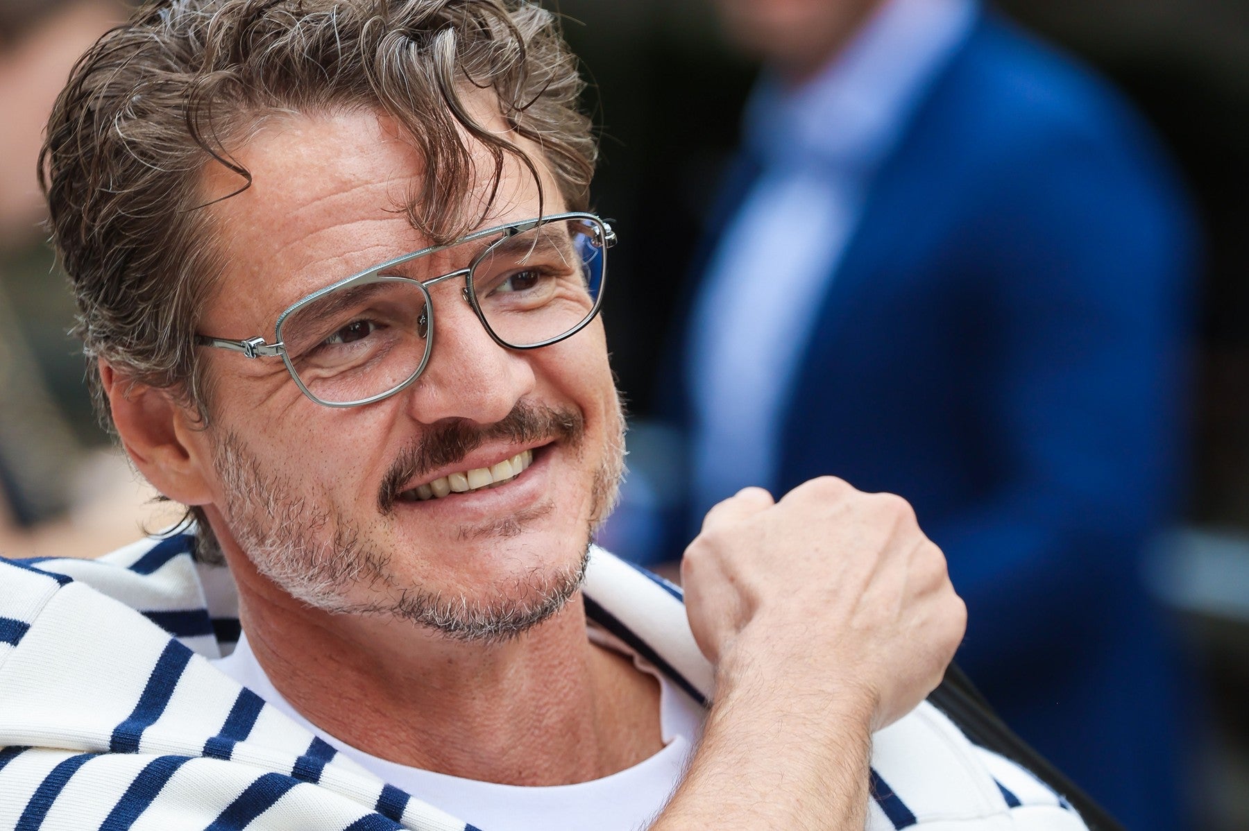 Pedro Pascal o své první hlavní roli ve filmu Behemoth! a nejtěžší věci, kterou se kdy musel naučit