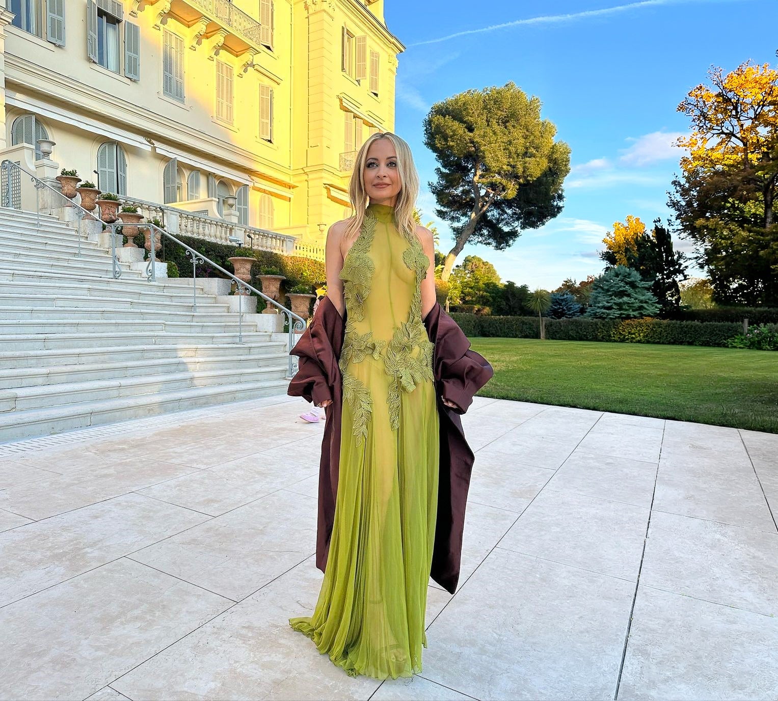 Chystáte se letos na svatbu? Zde najdete ty nejhezčí šaty pro svatební hosty