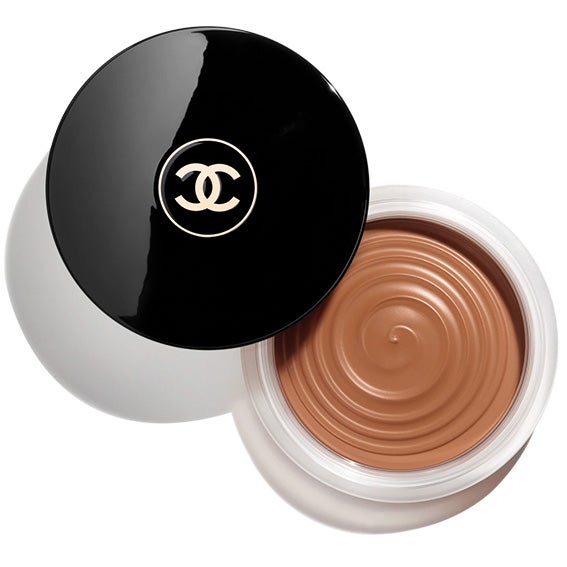 Krémovo-gelový bronzer Healthy Glow Bronzing Cream, CHANEL, 1 390 Kč