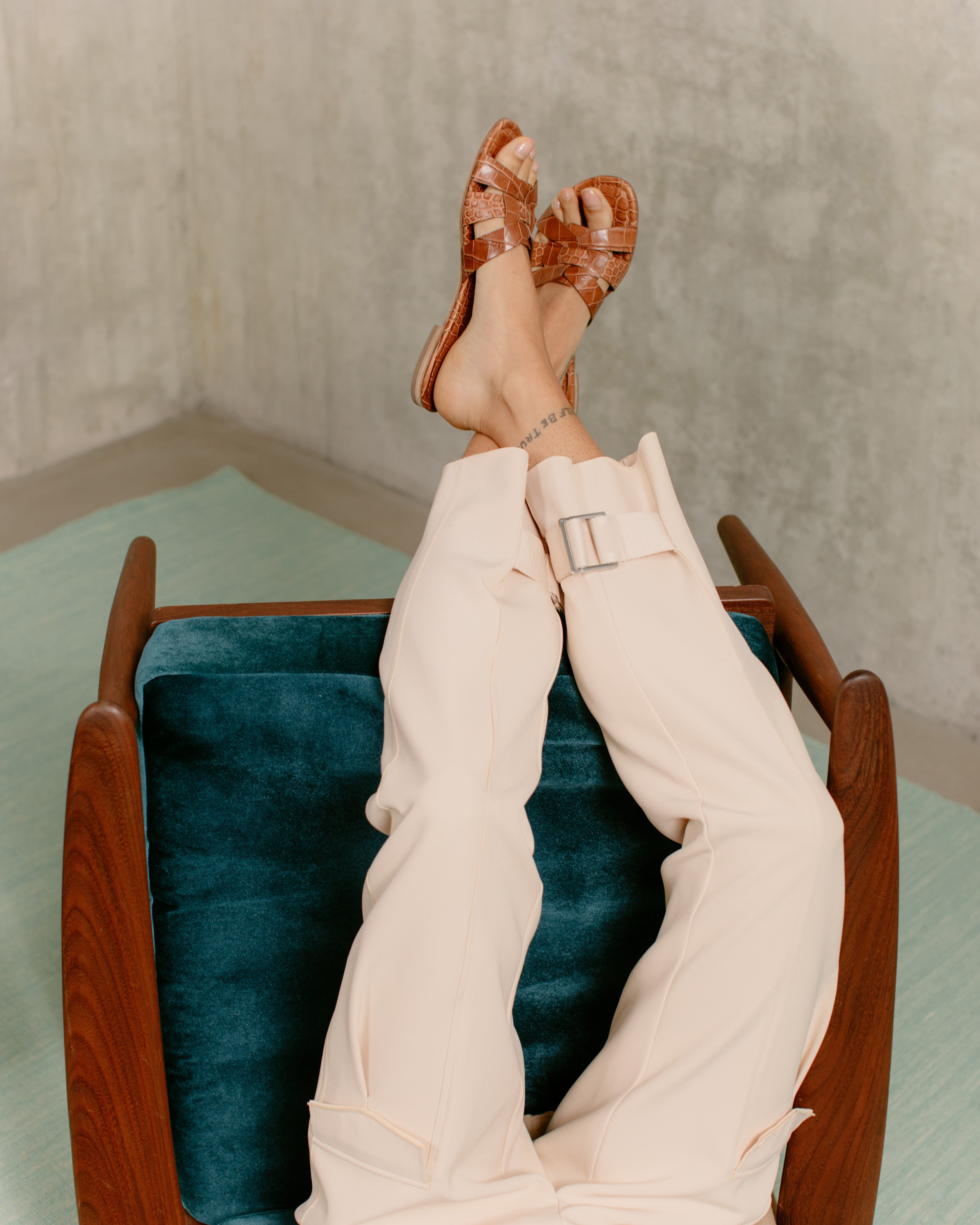 Kalhoty Holzweiler obsahující recyklovaný polyester Kalhoty Holzweiler obsahující recyklovaný polyester