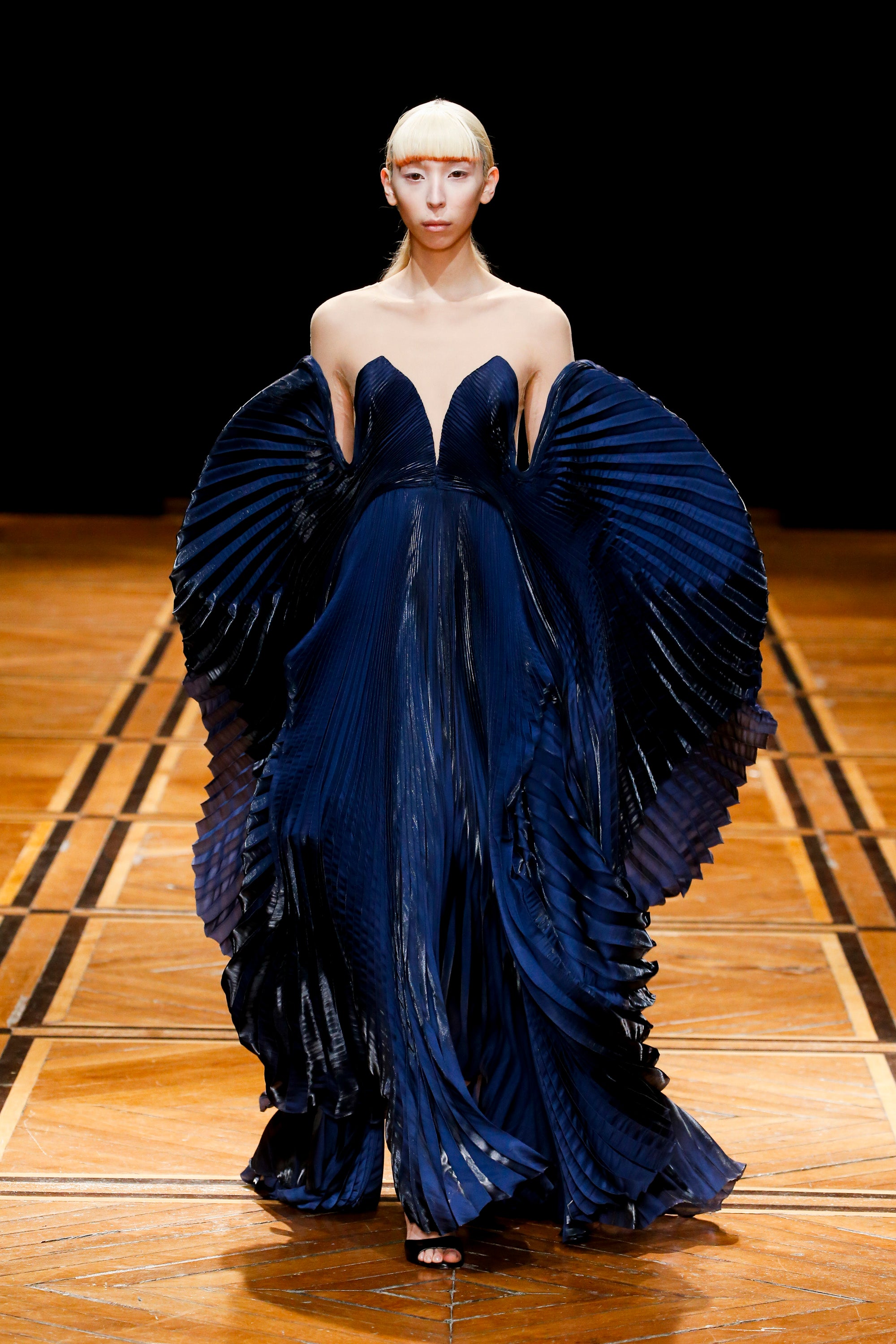 Iris Van Herpen Haute Couture jaro - léto 2019