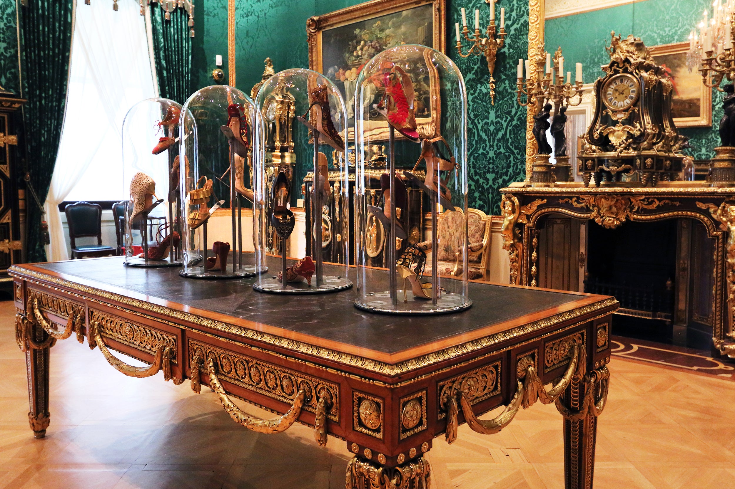 Manolo Blahnik: A Conversation Between Fashion And Art