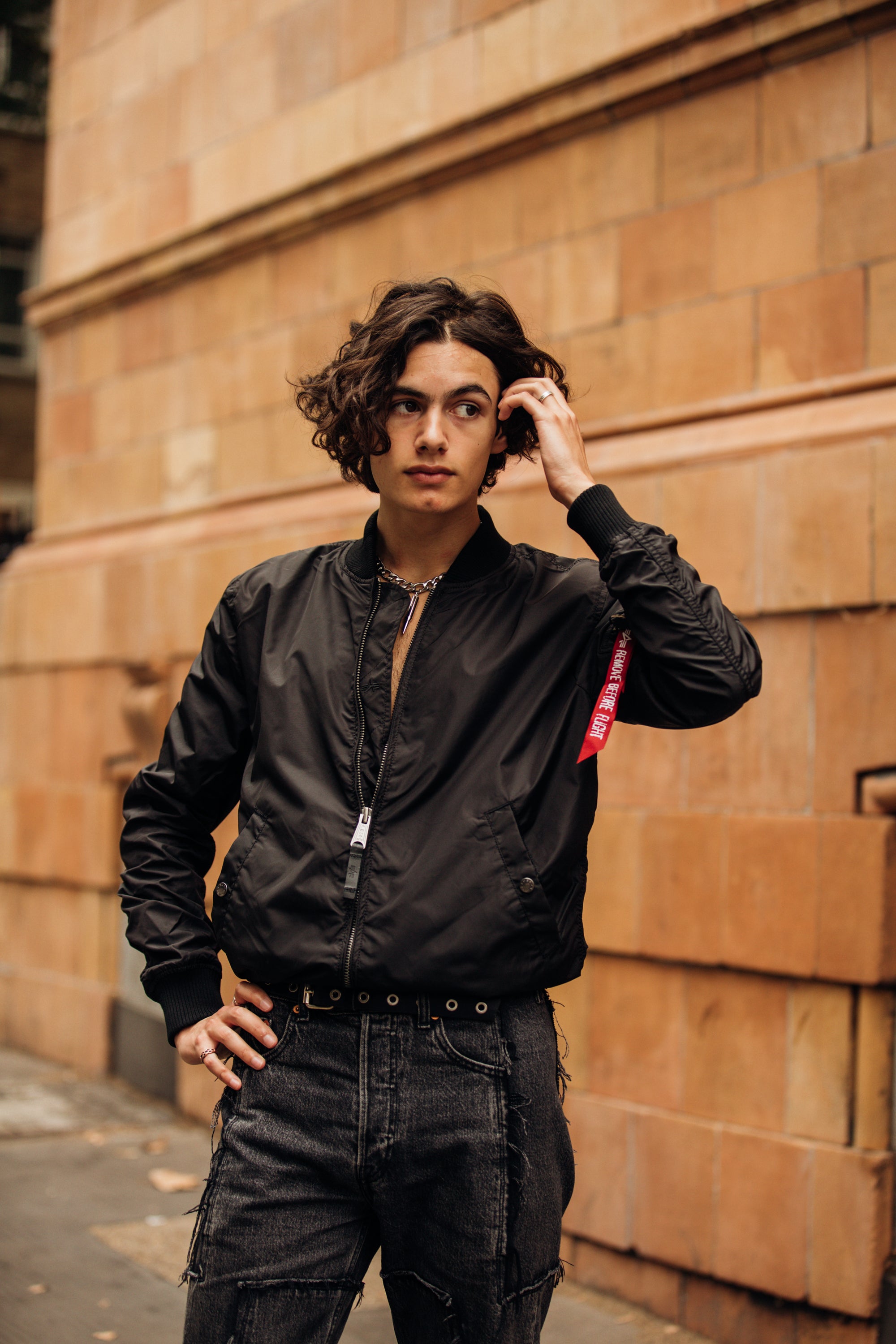 Autor: Jonathan Daniel Pryce