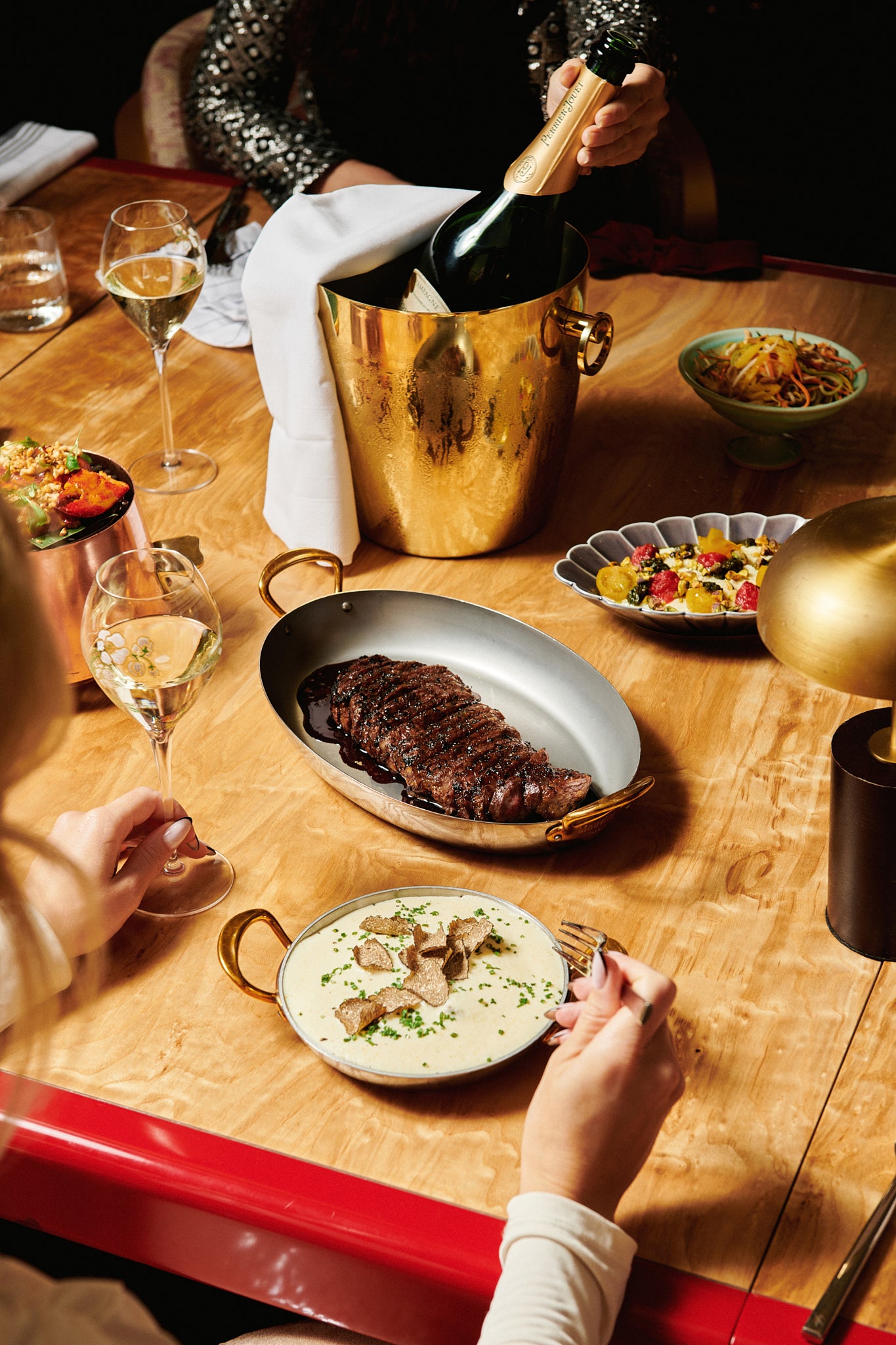 Zažijte sváteční Prahu jinak: exkluzivní gastro program ve W Prague