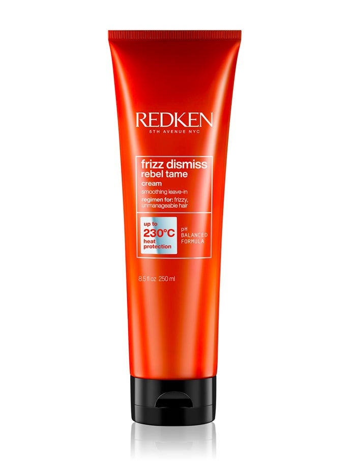 Frizz Dismiss, termoochranný krém pro uhlazení nepoddajných vlasů, REDKEN, prodává Dr. Max, 715 Kč