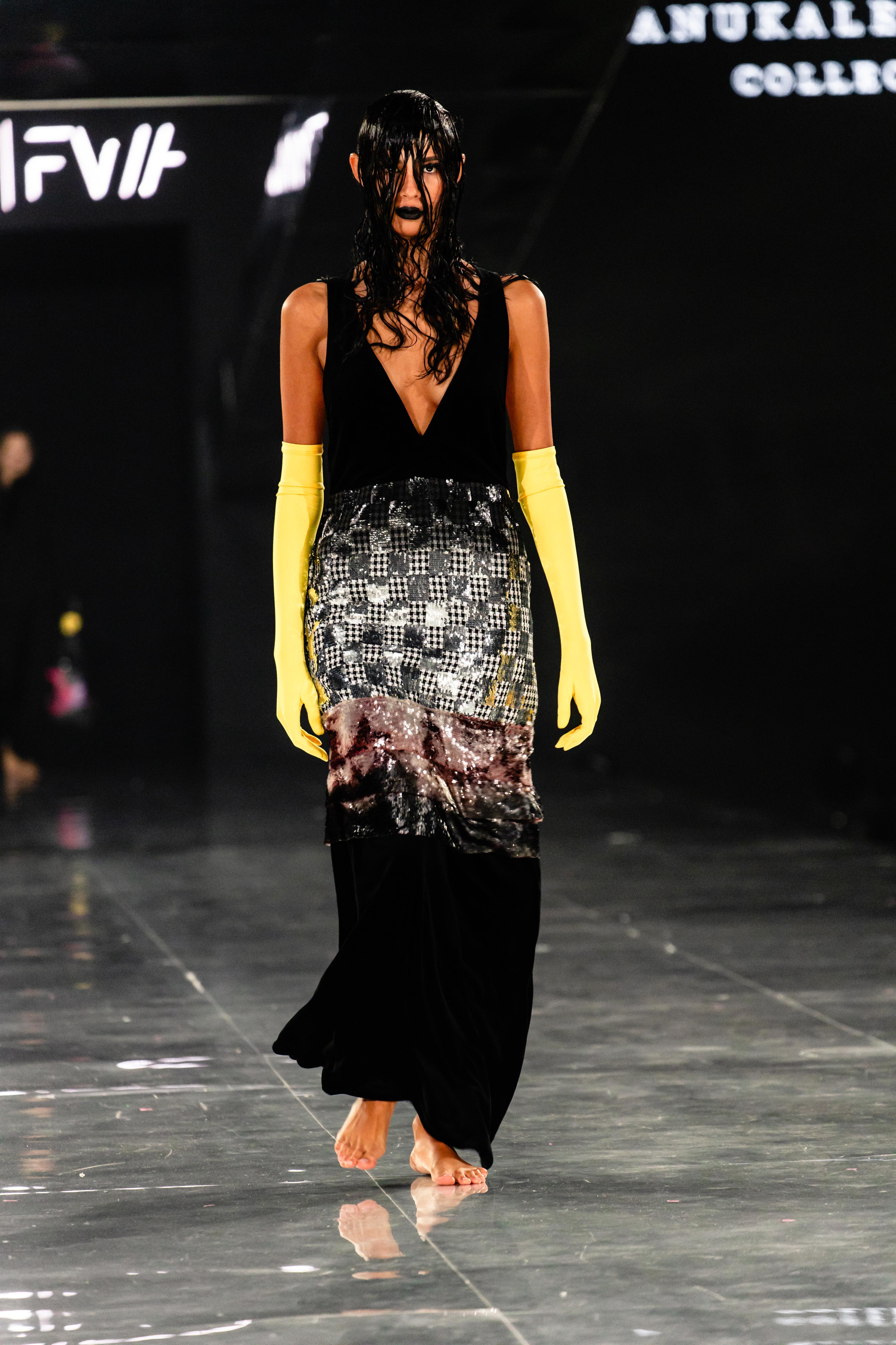 MANOUK ALEKSANYAN na Visa Fashion Week Almaty Prefall 2026