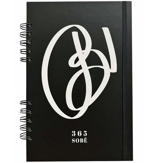 Pro všechny na plány do nového roku. Diář 365 SOBĚ - 2024, BE NICE, prodává benice.cz, 799 Kč
