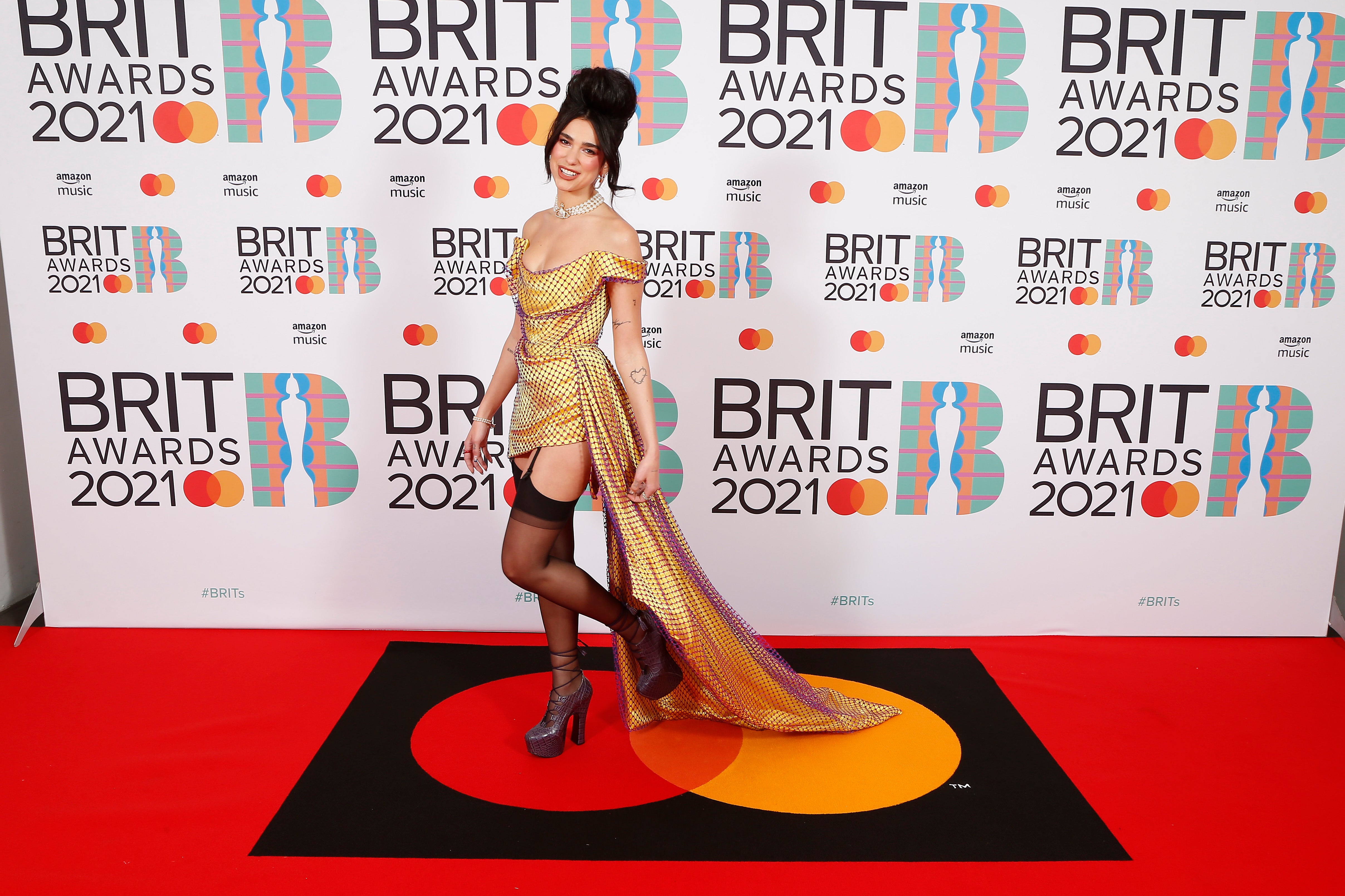 Brit Awards ovládla Dua Lipa