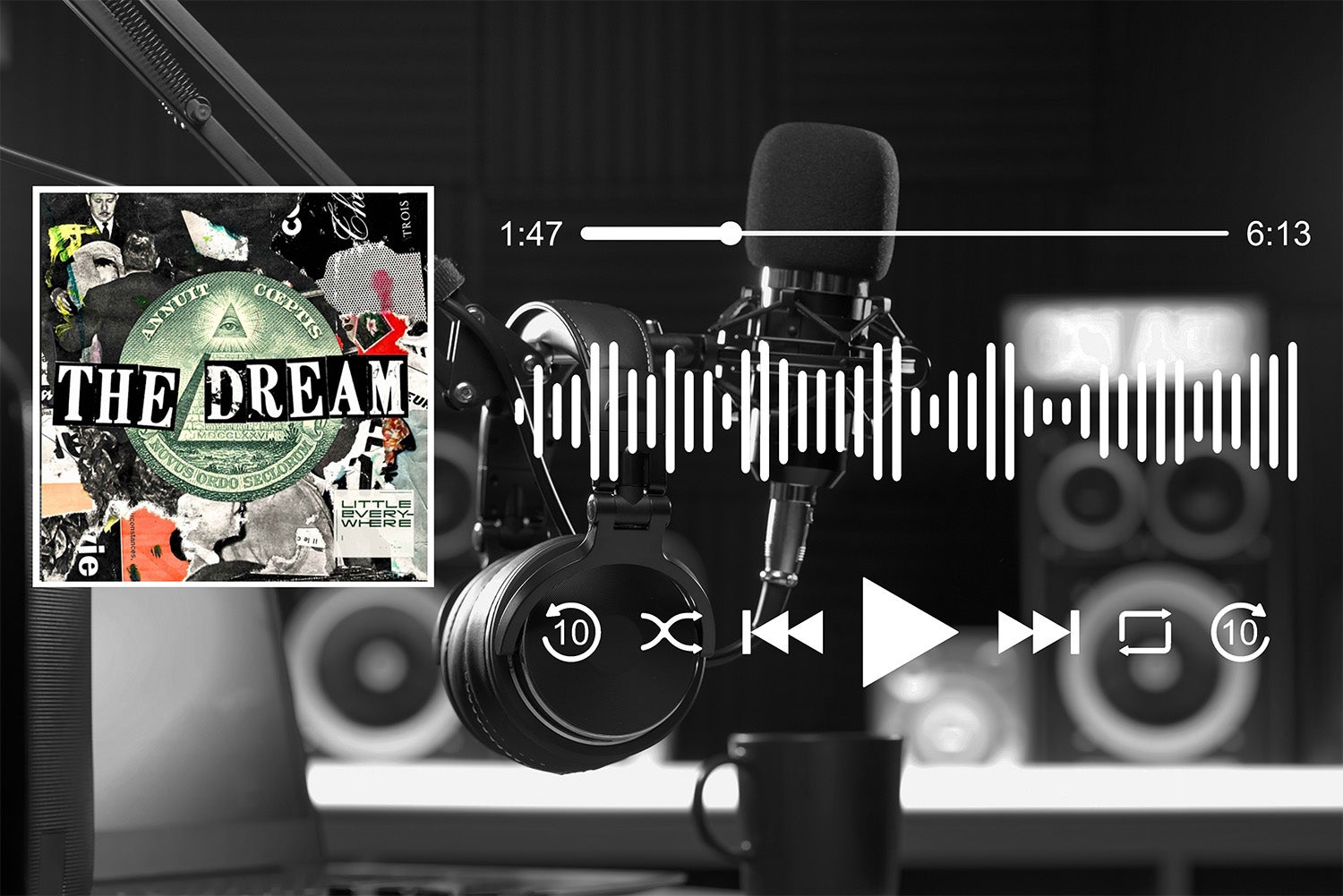 5 podcastových tipů ideálních na dlouhé letní procházky i přesuny na dovolenou