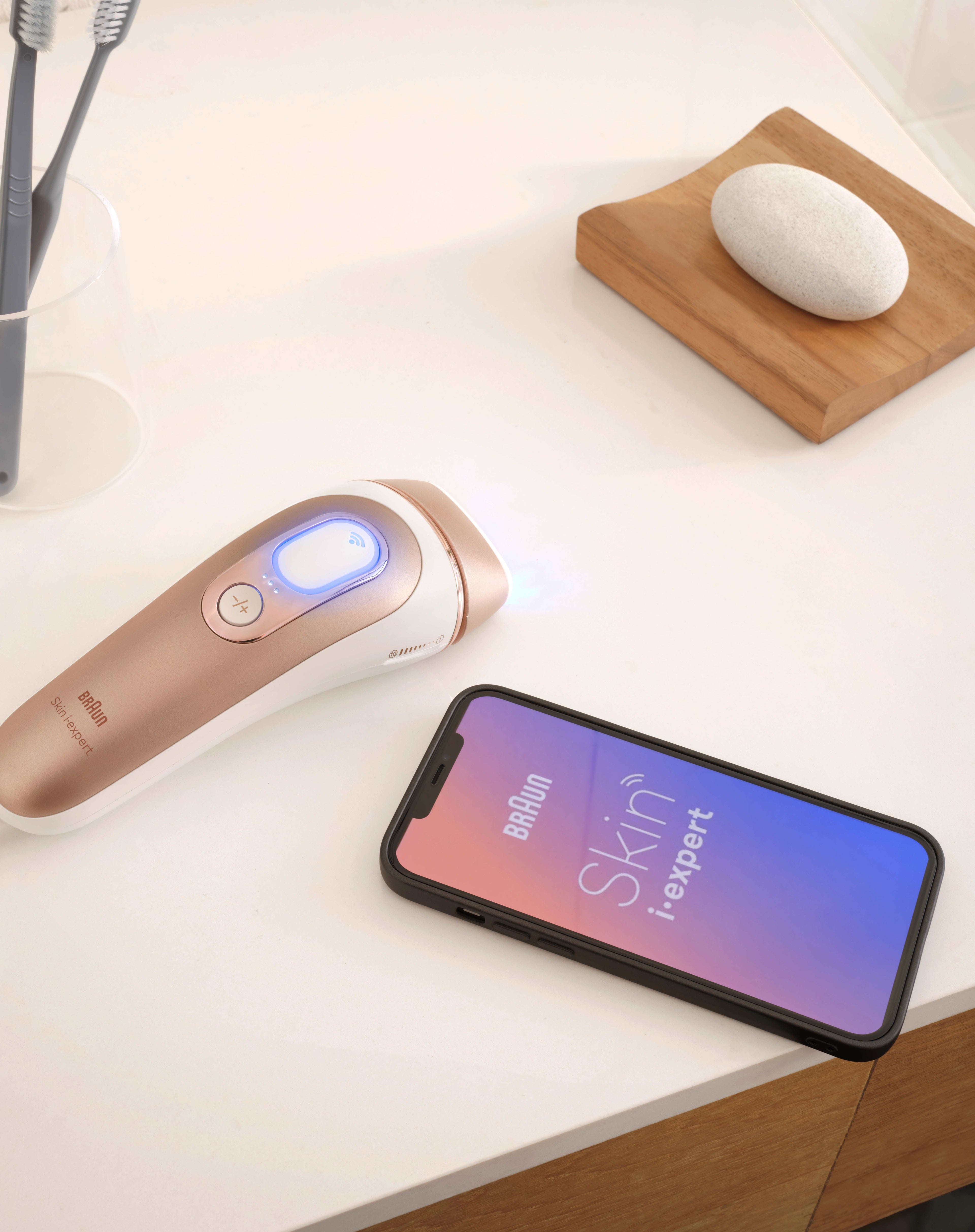 IPL epilátor Braun Skin i-expert. Radost na dlouhé měsíce IPL epilátor Braun Skin i-expert. Radost na dlouhé měsíce