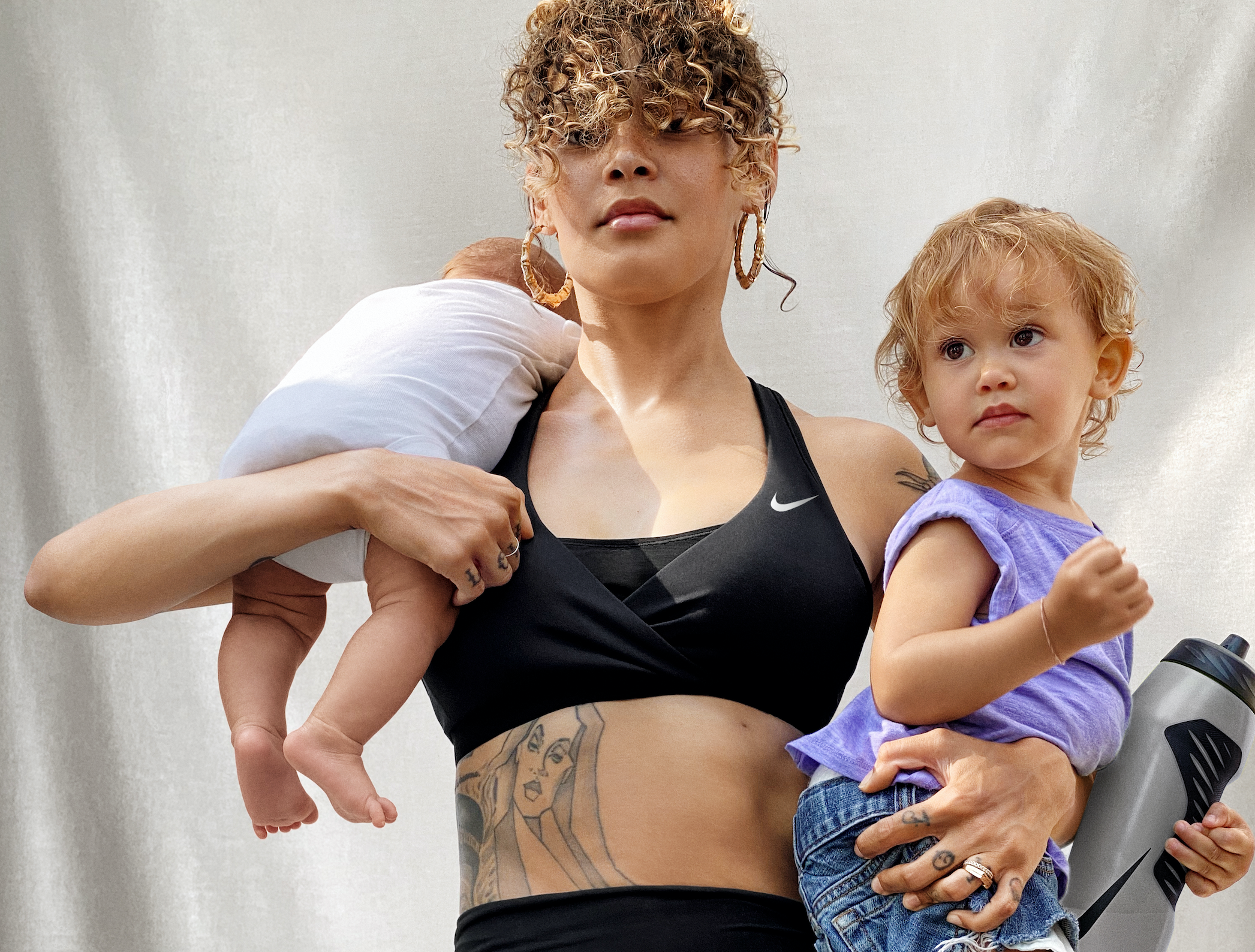 Nike představuje první kolekci pro těhotné