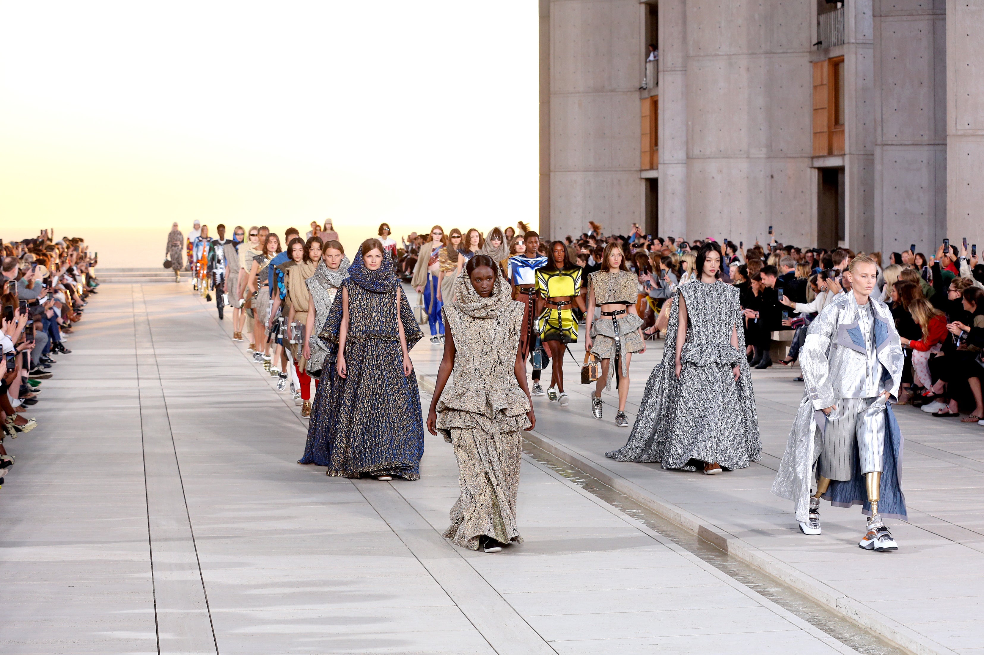 Louis Vuitton Cruise 2023