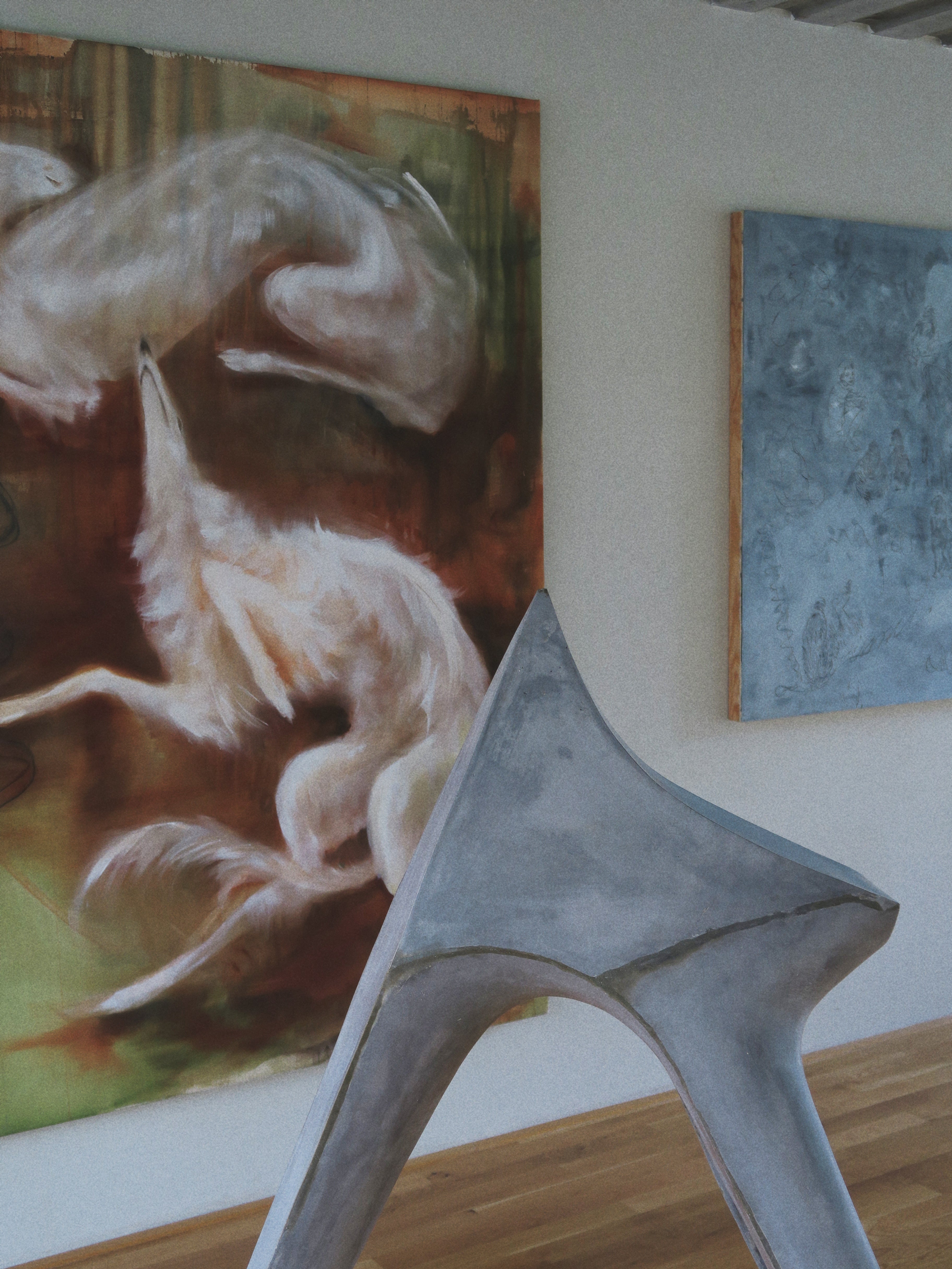 Socha Manylegs - Pavlina Kvita; Anna Ruth - Barzojs III; Svetlana Fialová - What we do in the shadows.