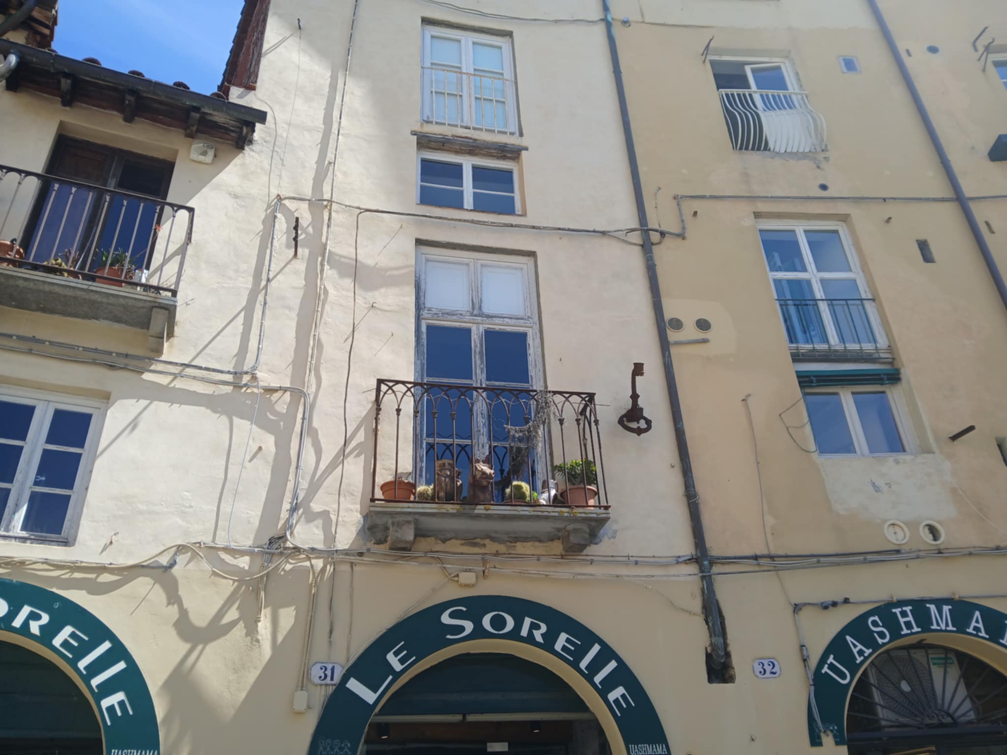 Lucca, Piazza dell' Anfiteatro