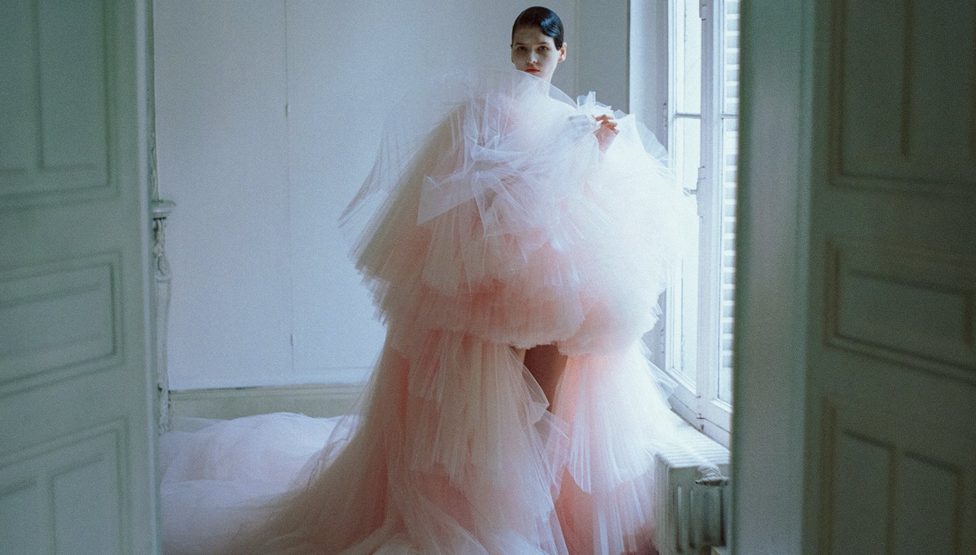 What Makes Fashion Truly High?