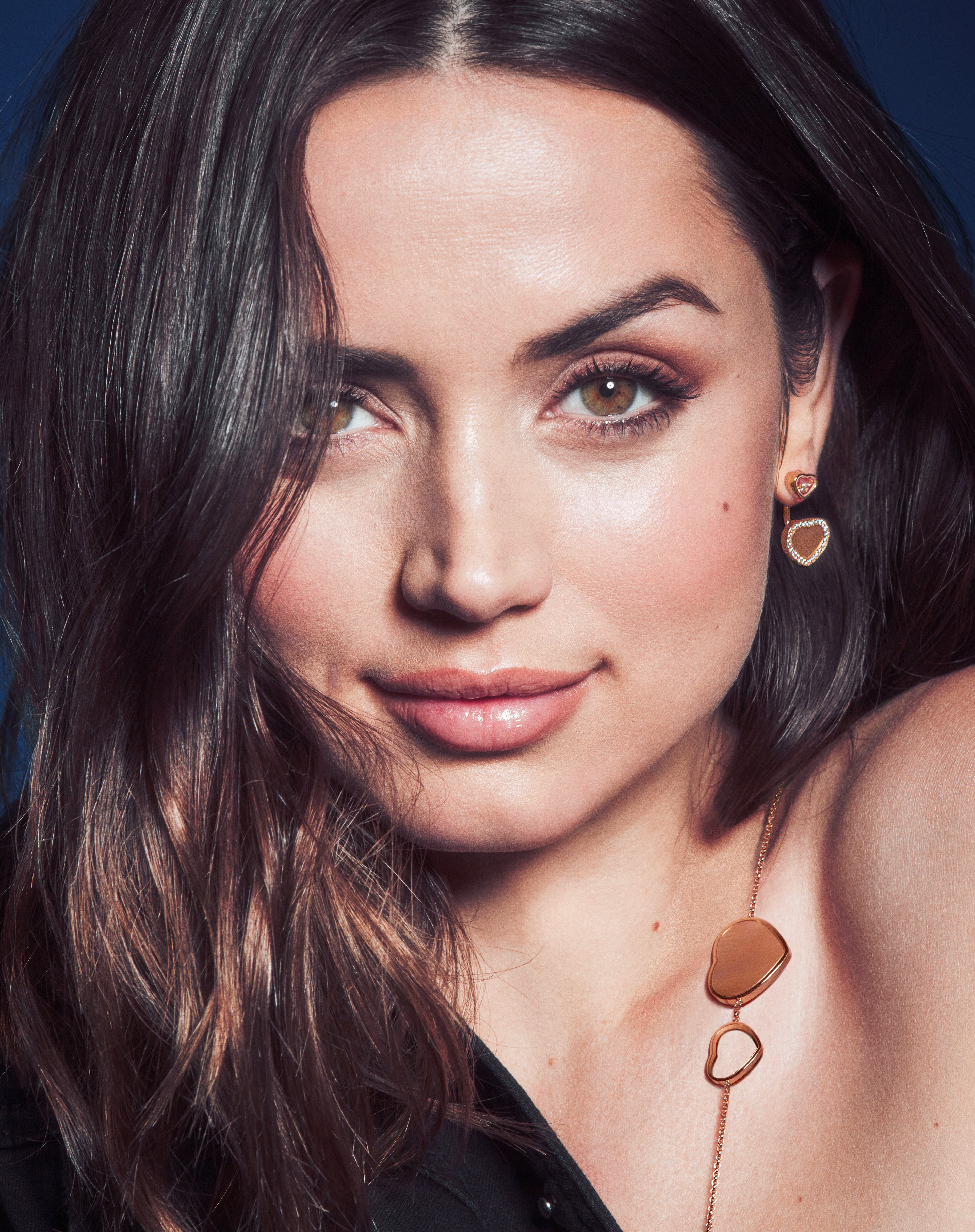 Odvaha a ušlechtilost hrdinky nejnovější bondovky Odvaha a ušlechtilost hrdinky nejnovější bondovky