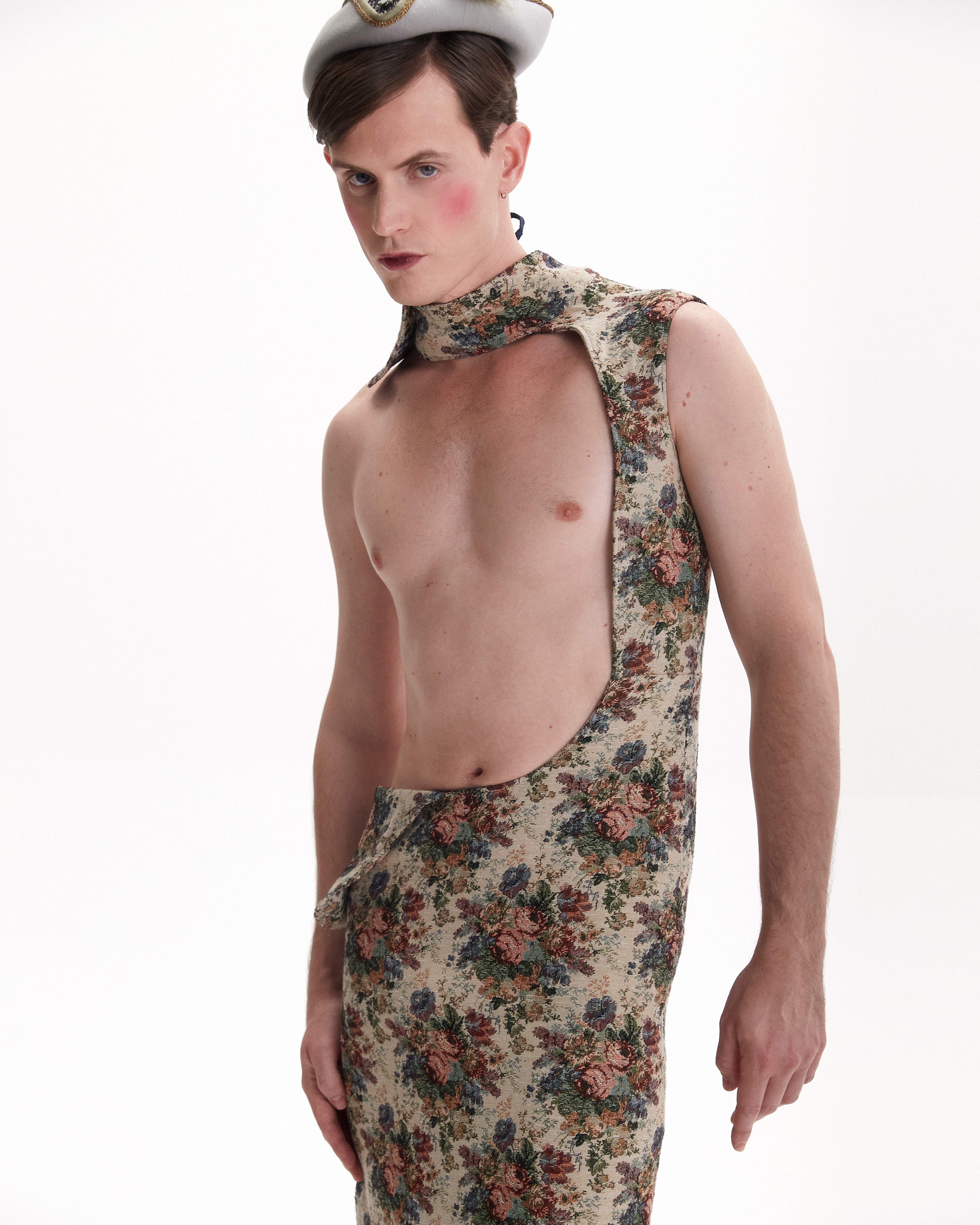 Autor: Alexander Bel Autor: Alexander Bel