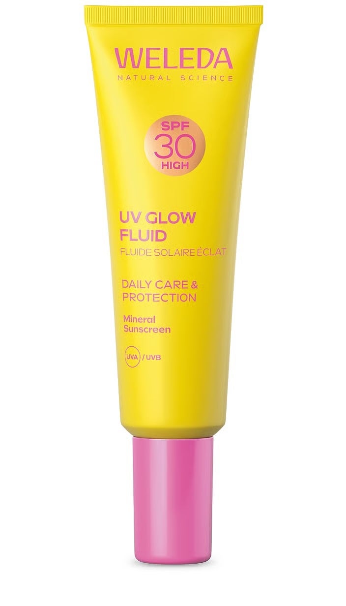 Ochranný rozjasňující fluid UV Glow Fluid SPF 30, WELEDA, 379 Kč