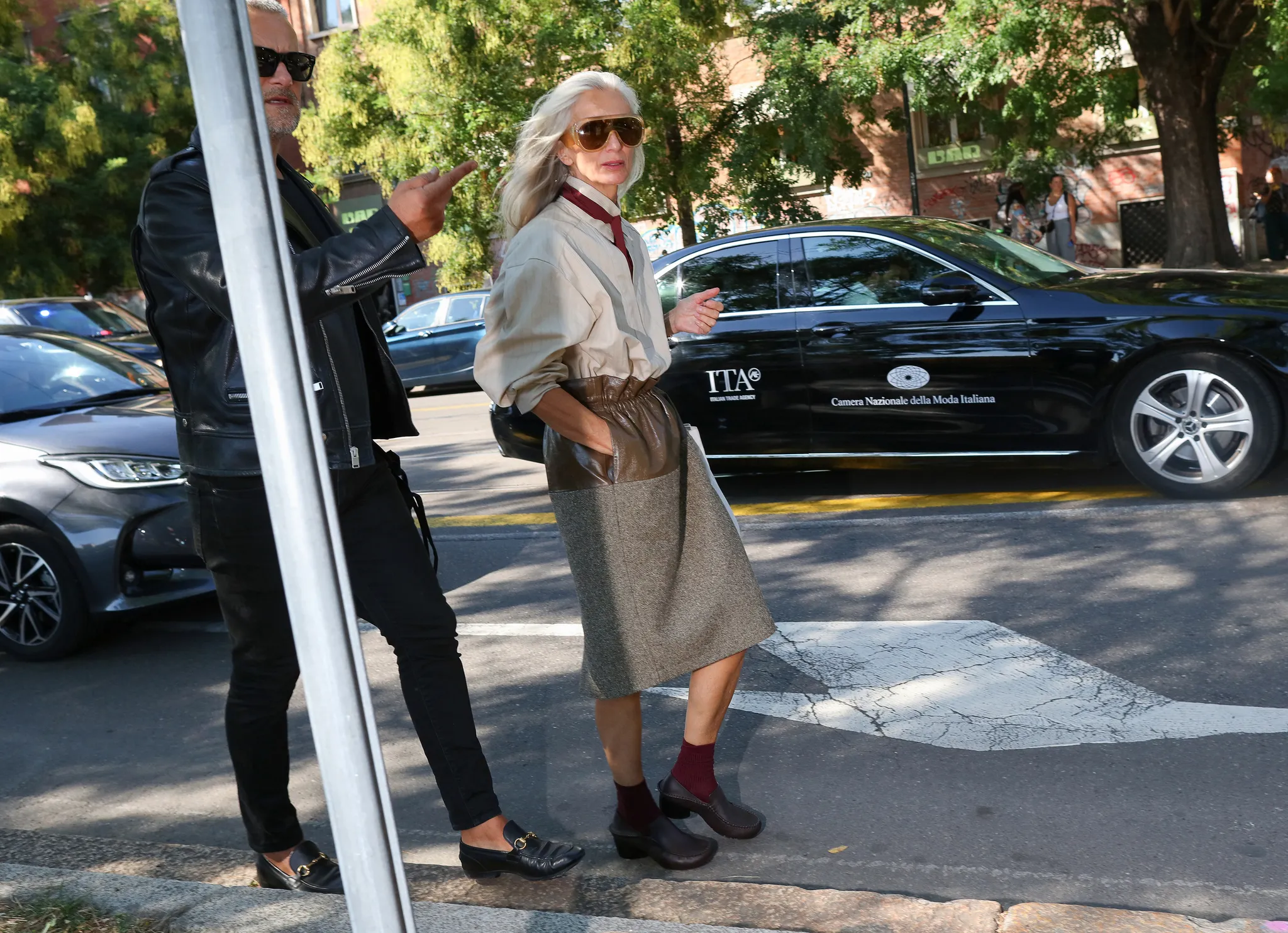 Street style Milan Fashion Week, září 2026